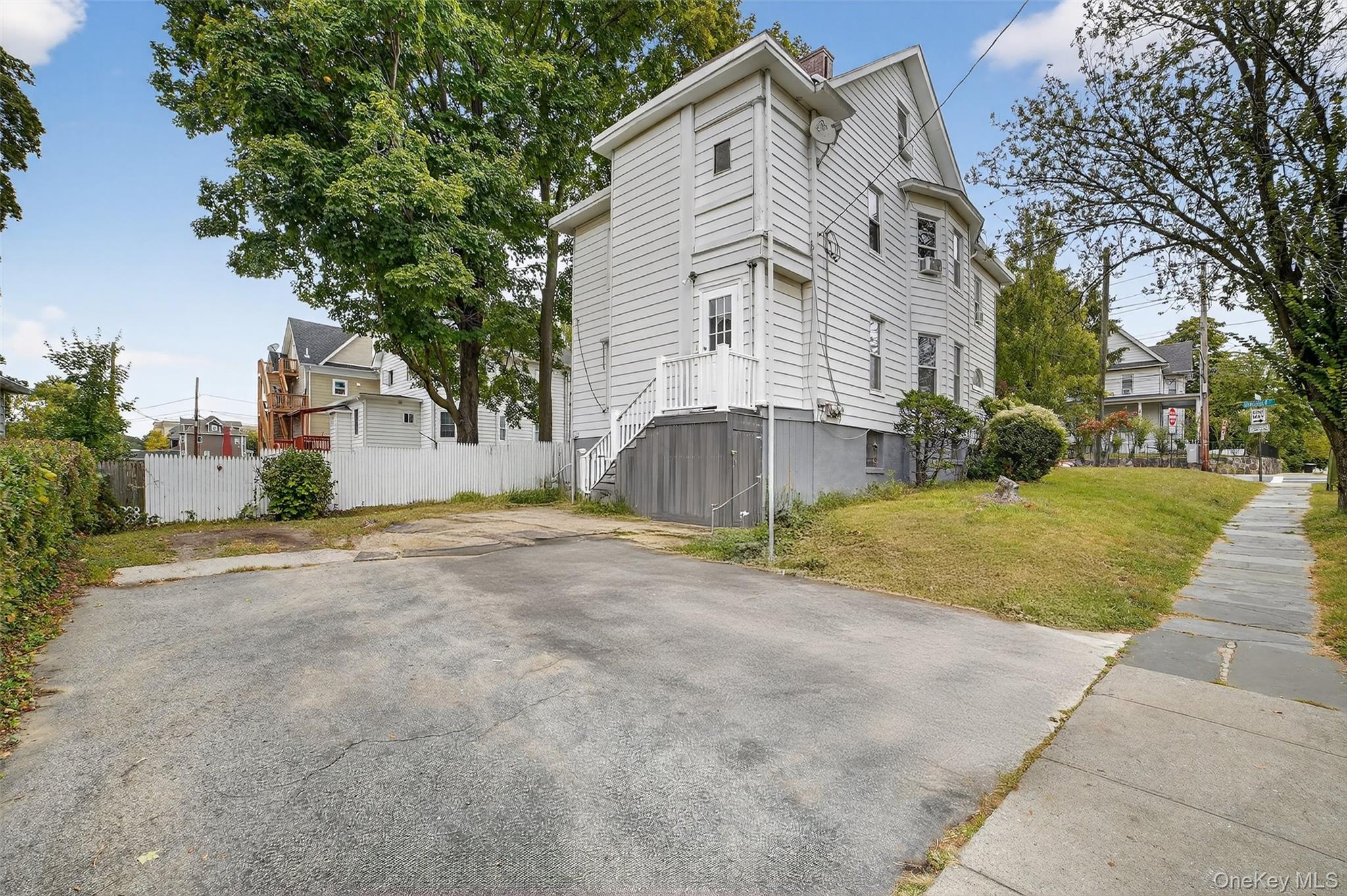 238 Ringgold Street Unit: 1A