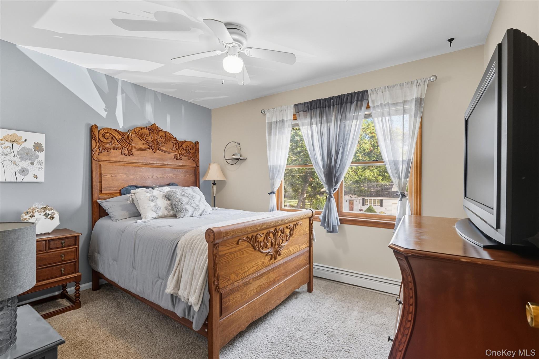 2747 Larkspur Street