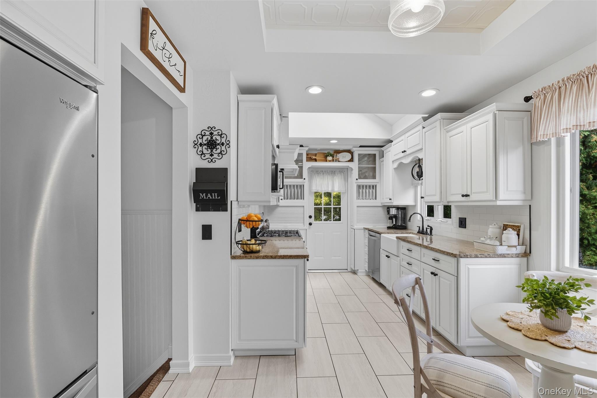 2747 Larkspur Street