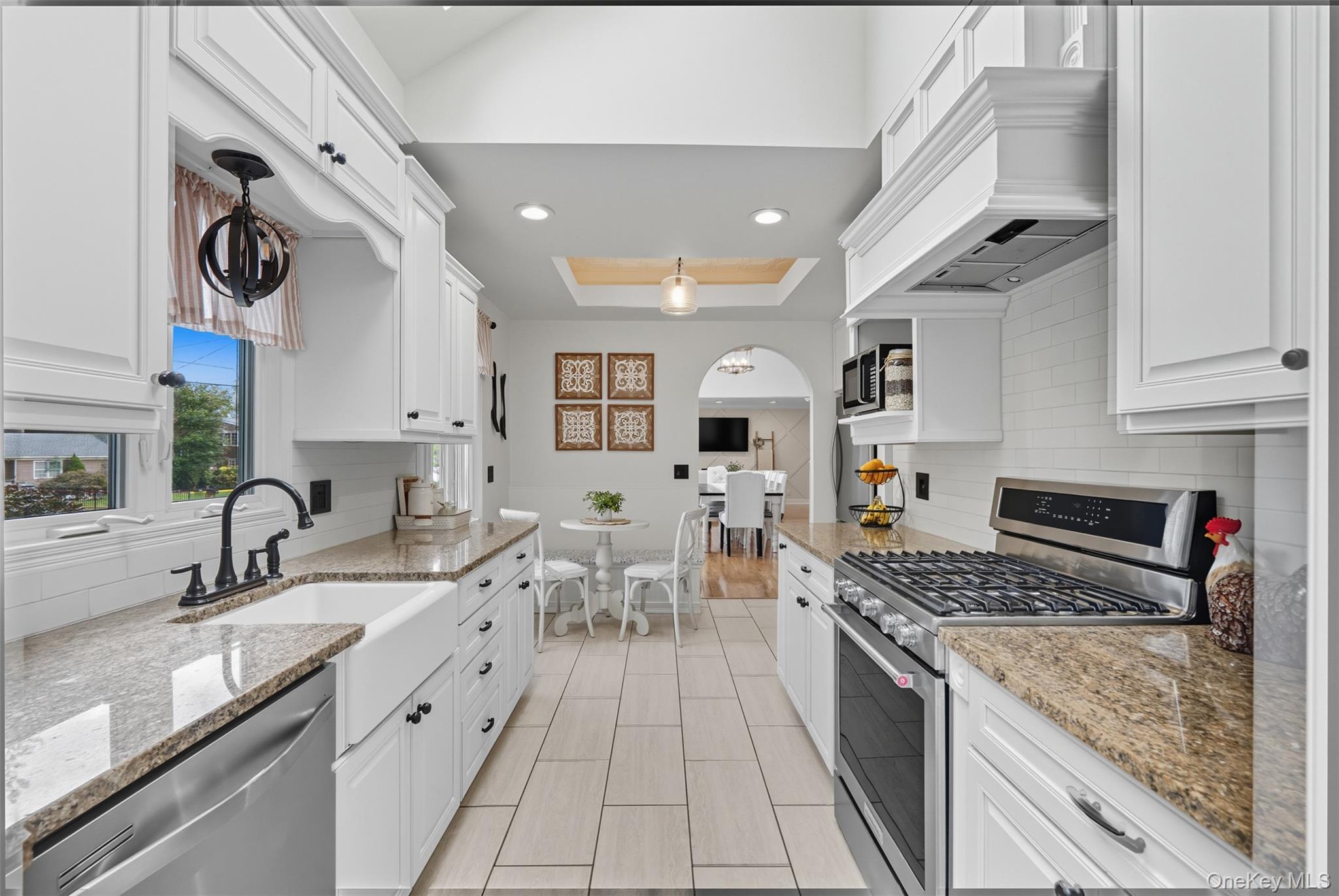 2747 Larkspur Street