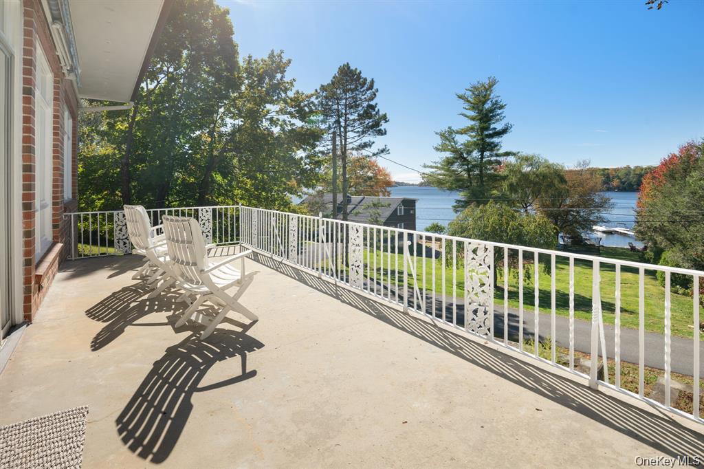 500 N Lake Boulevard