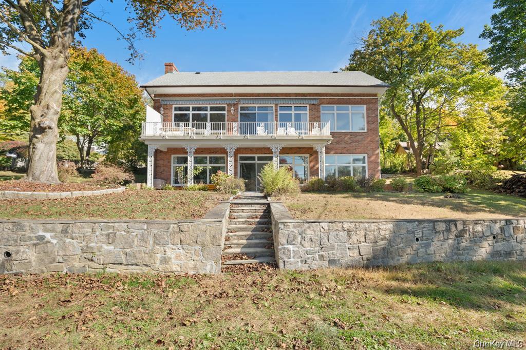 500 N Lake Boulevard