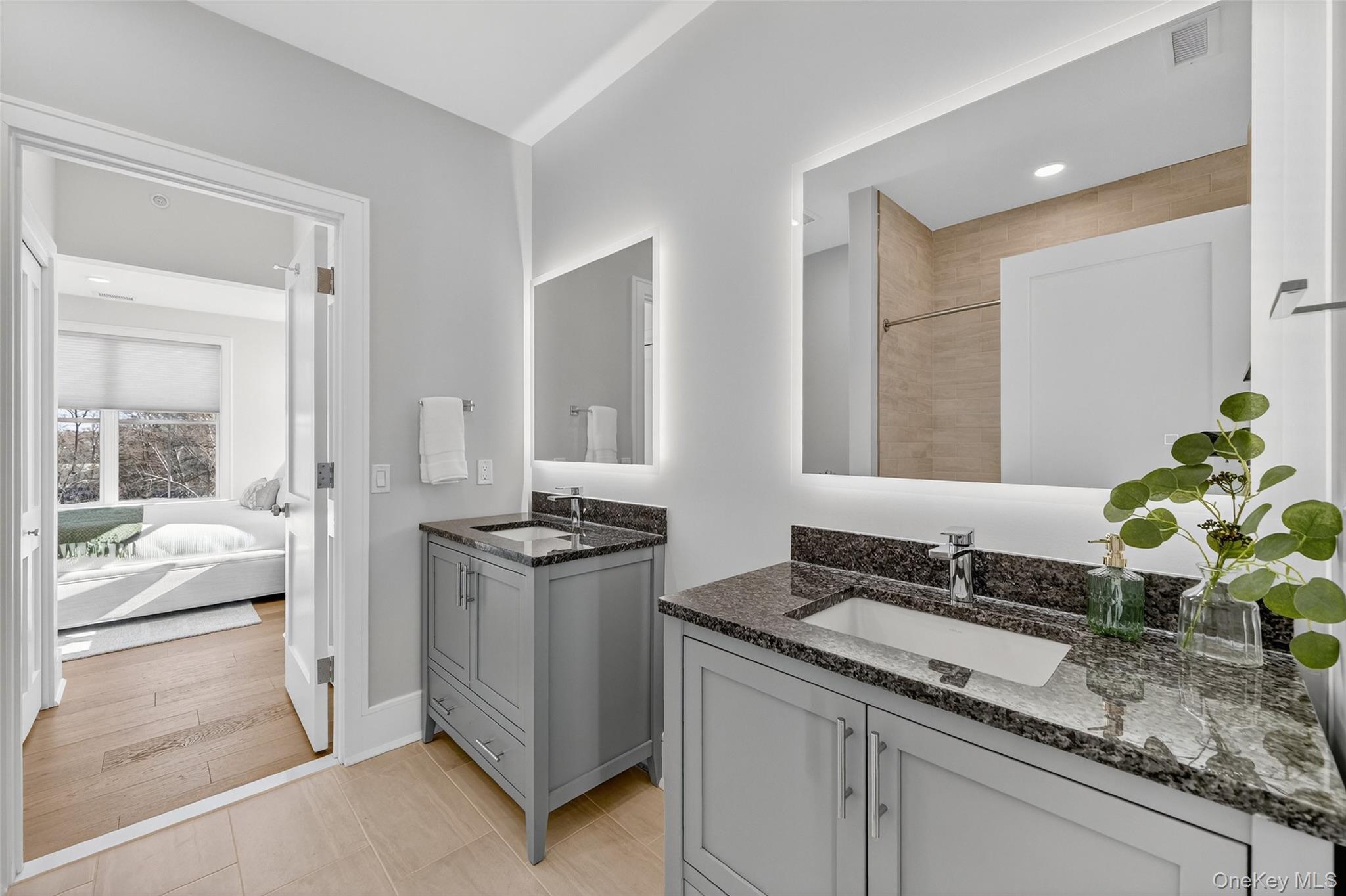 1804 Soundview Court