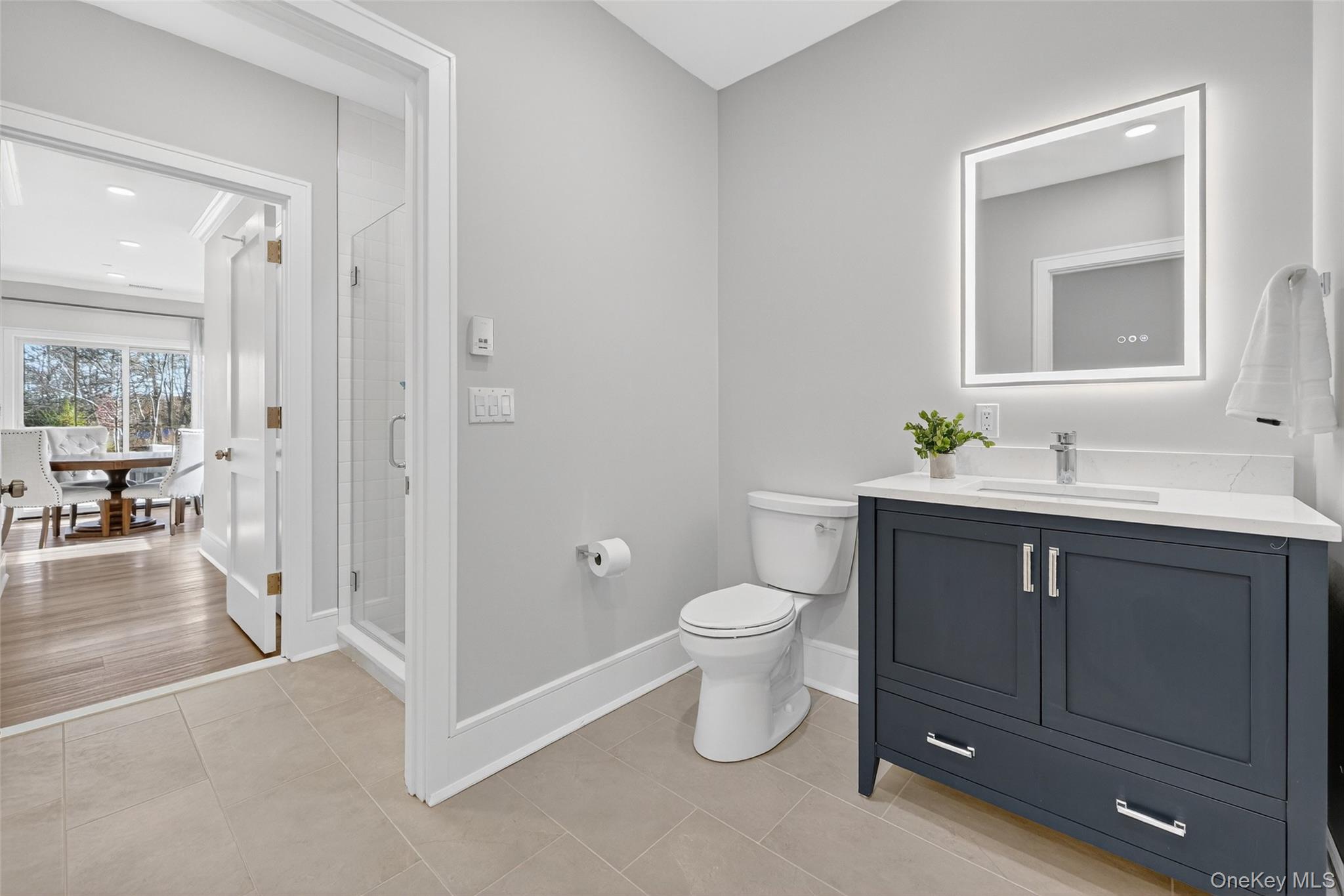 1808 Soundview Court