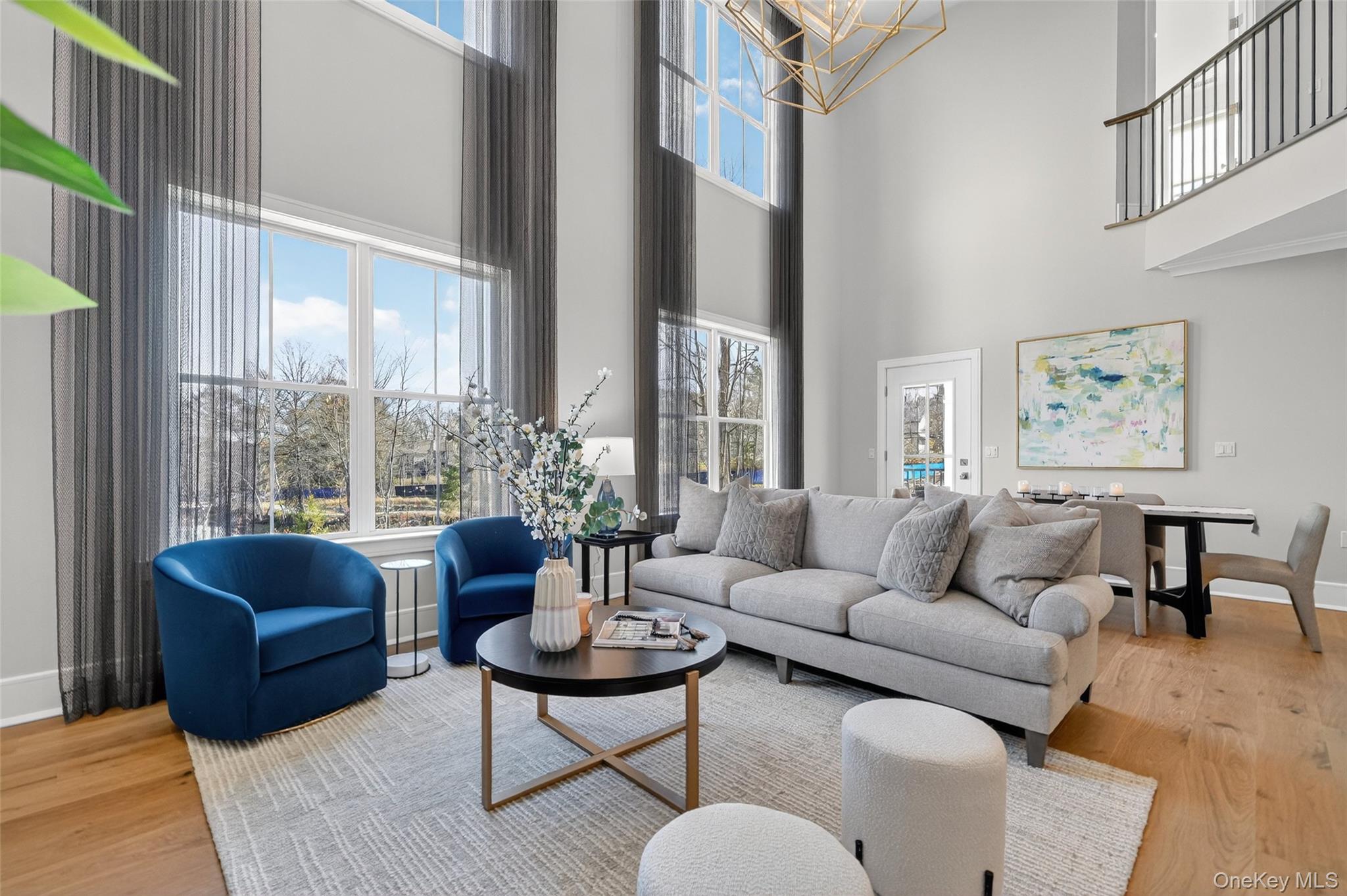 1812 Soundview Court