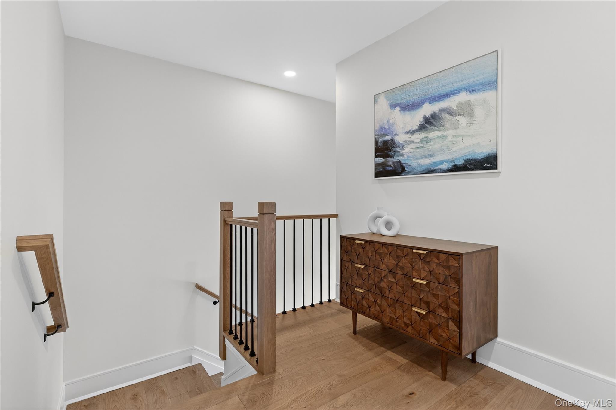 1803 Soundview Court