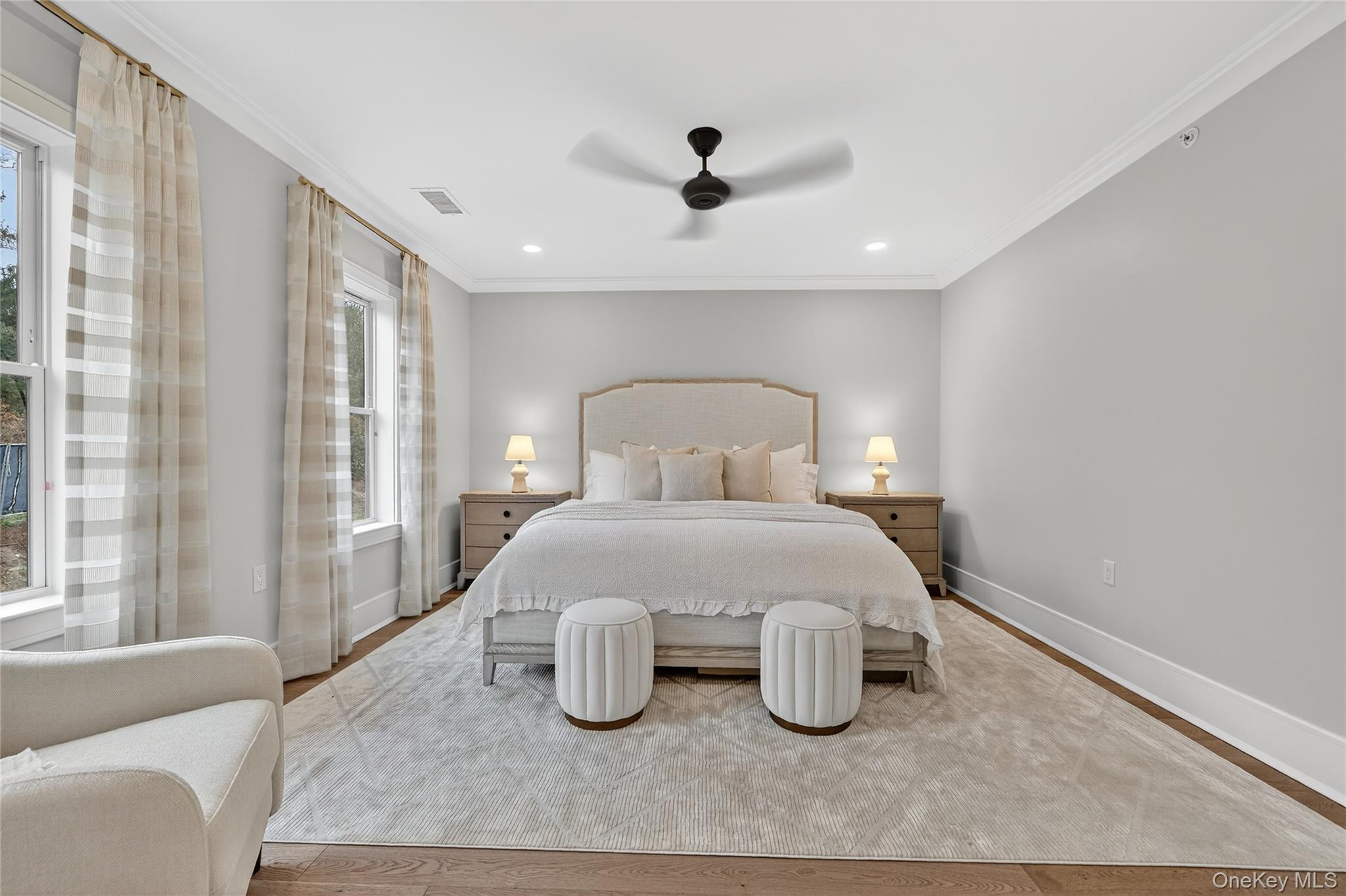 1811 Soundview Court