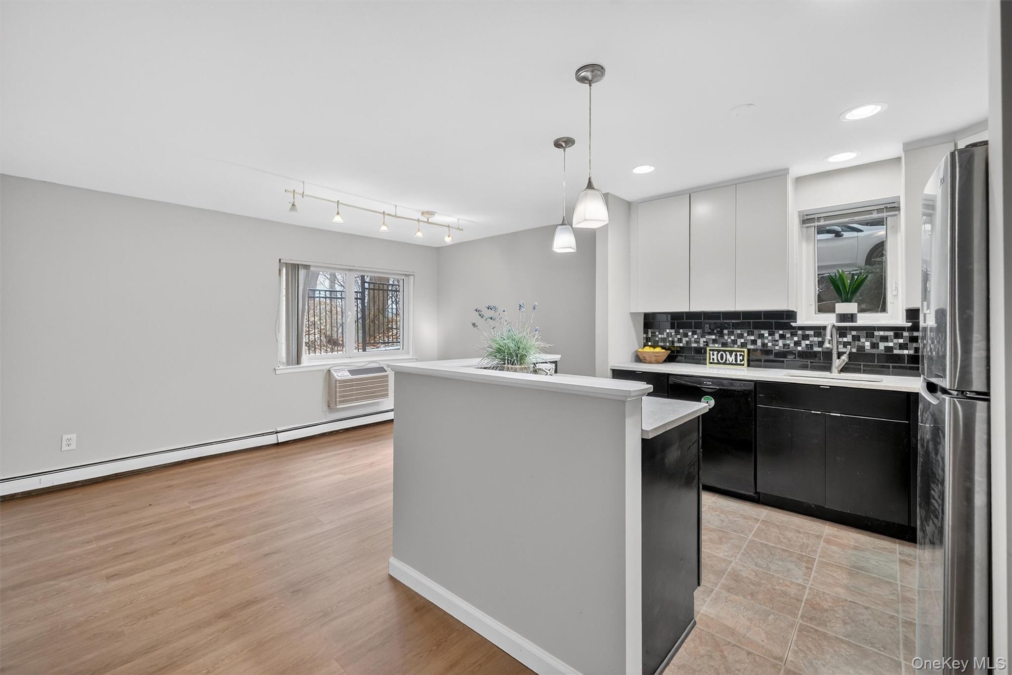 14 Scenic Drive Unit: Unit 14T