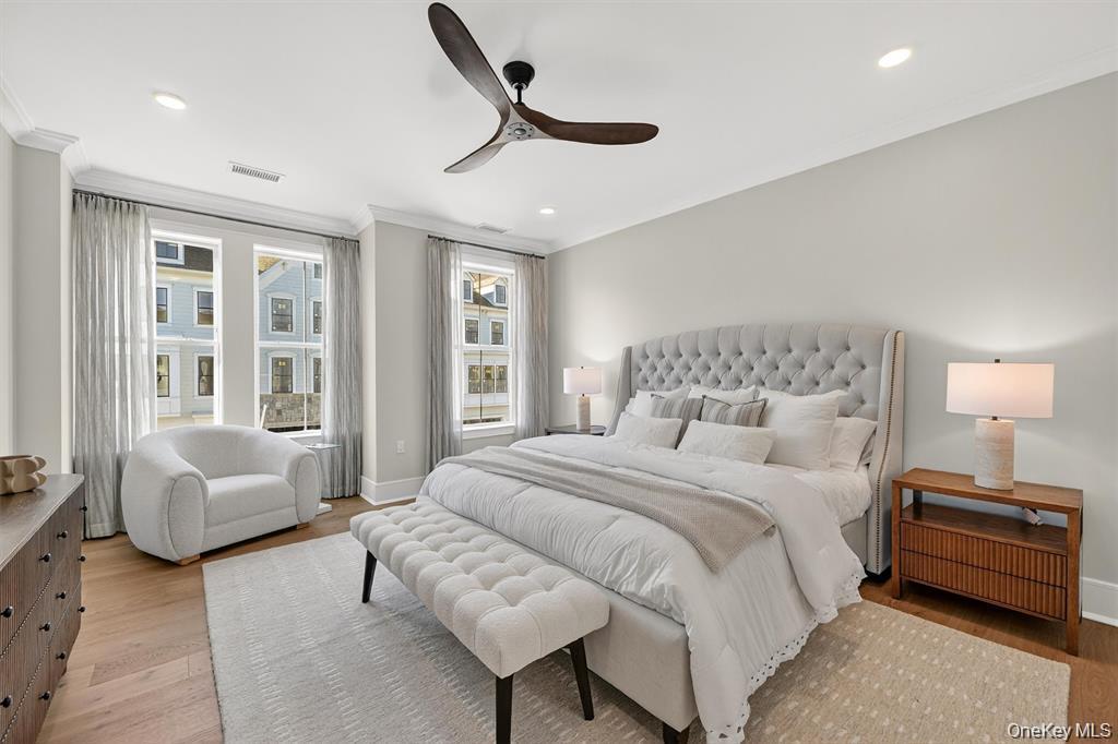 1822 Soundview Court