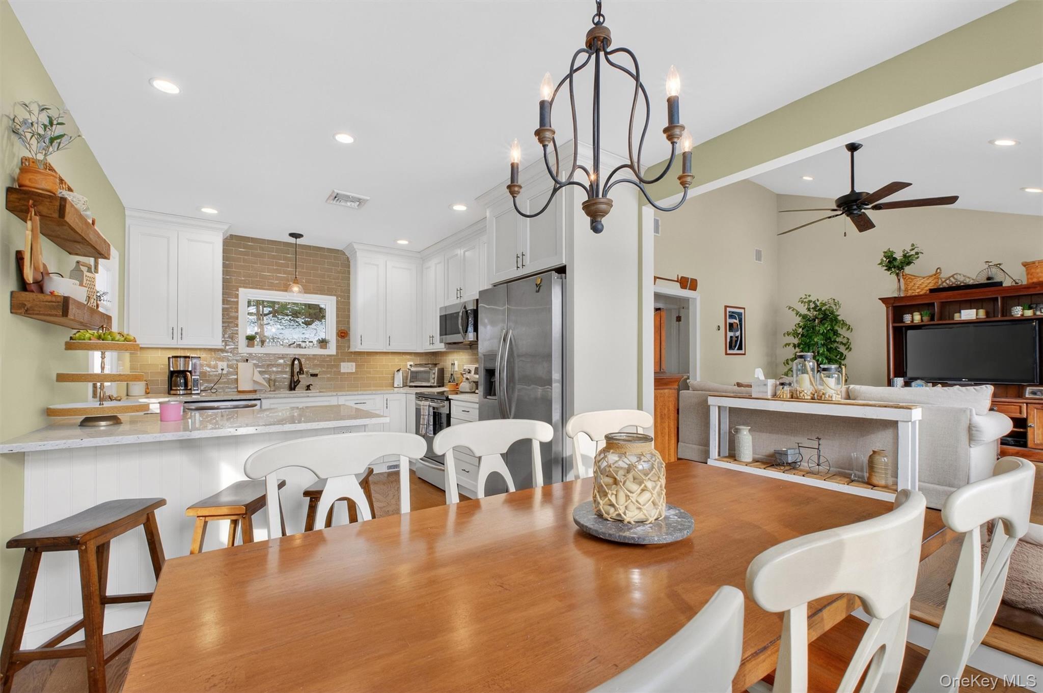 34 Twin Lakes Road