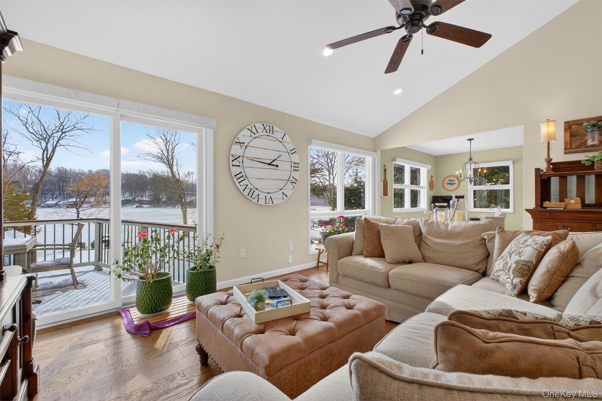 34 Twin Lakes Road