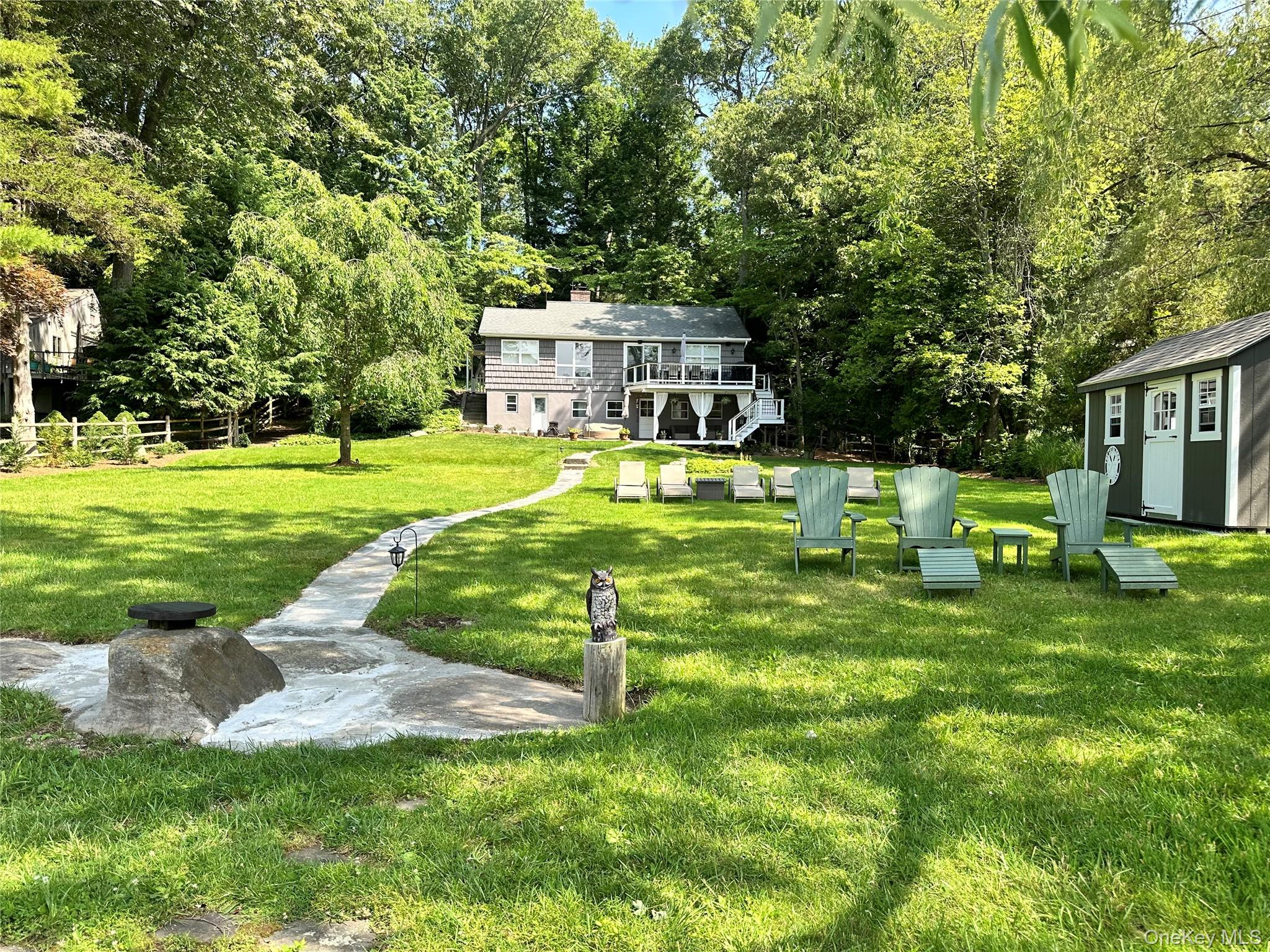 34 Twin Lakes Road
