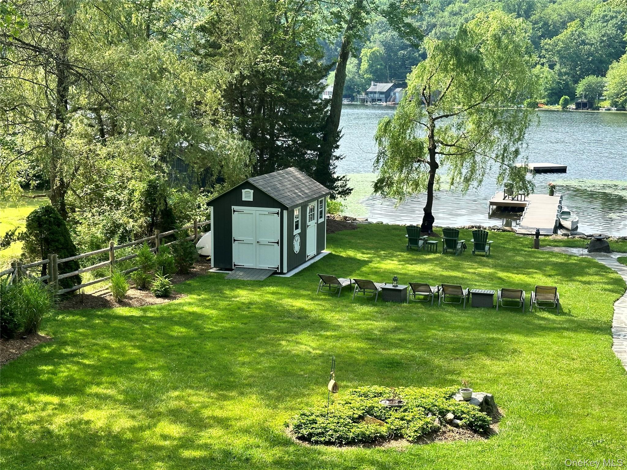 34 Twin Lakes Road