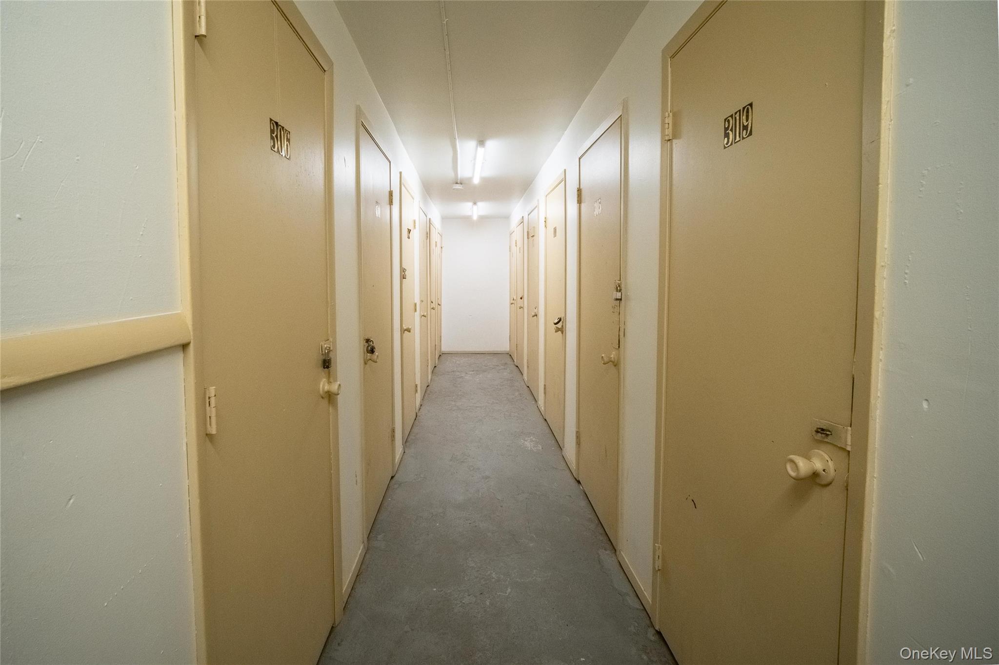 317 Fox Run Lane Unit: 317