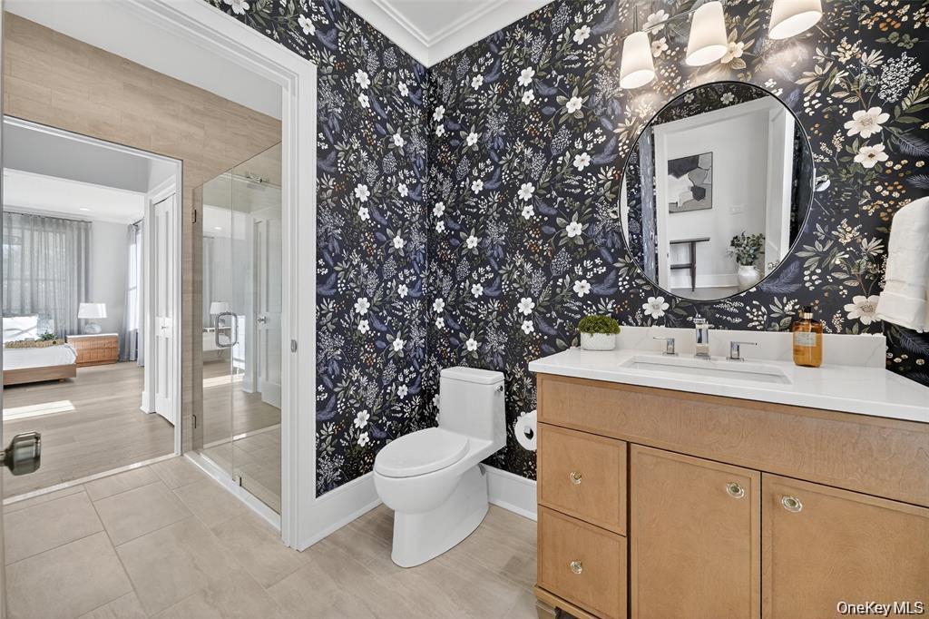 1814 Soundview Court