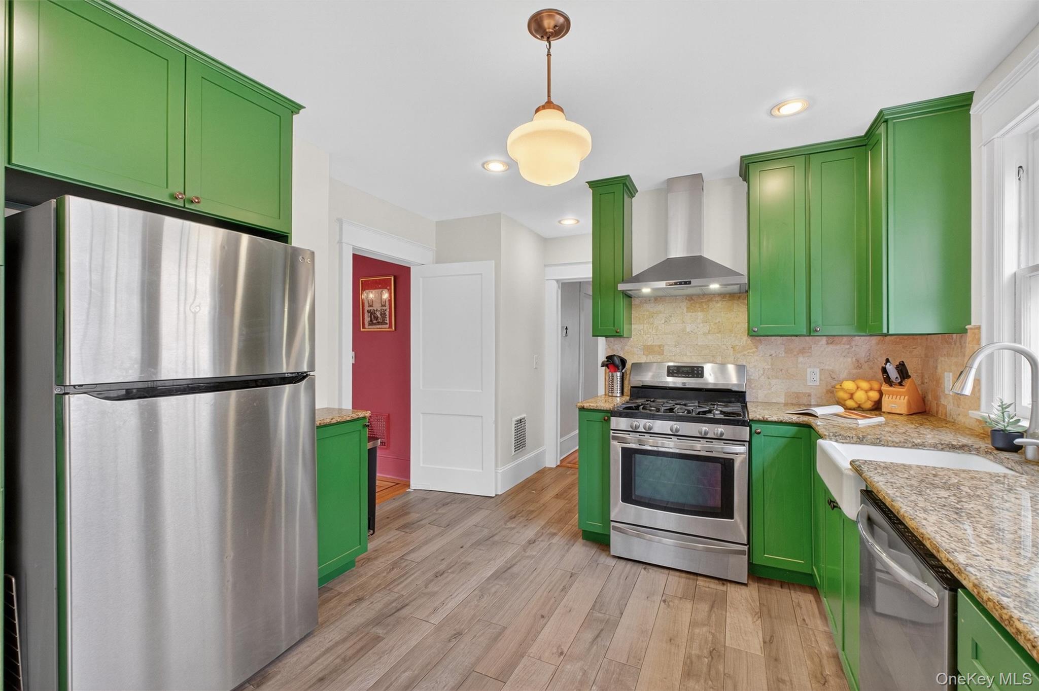 13 Parkwood Boulevard