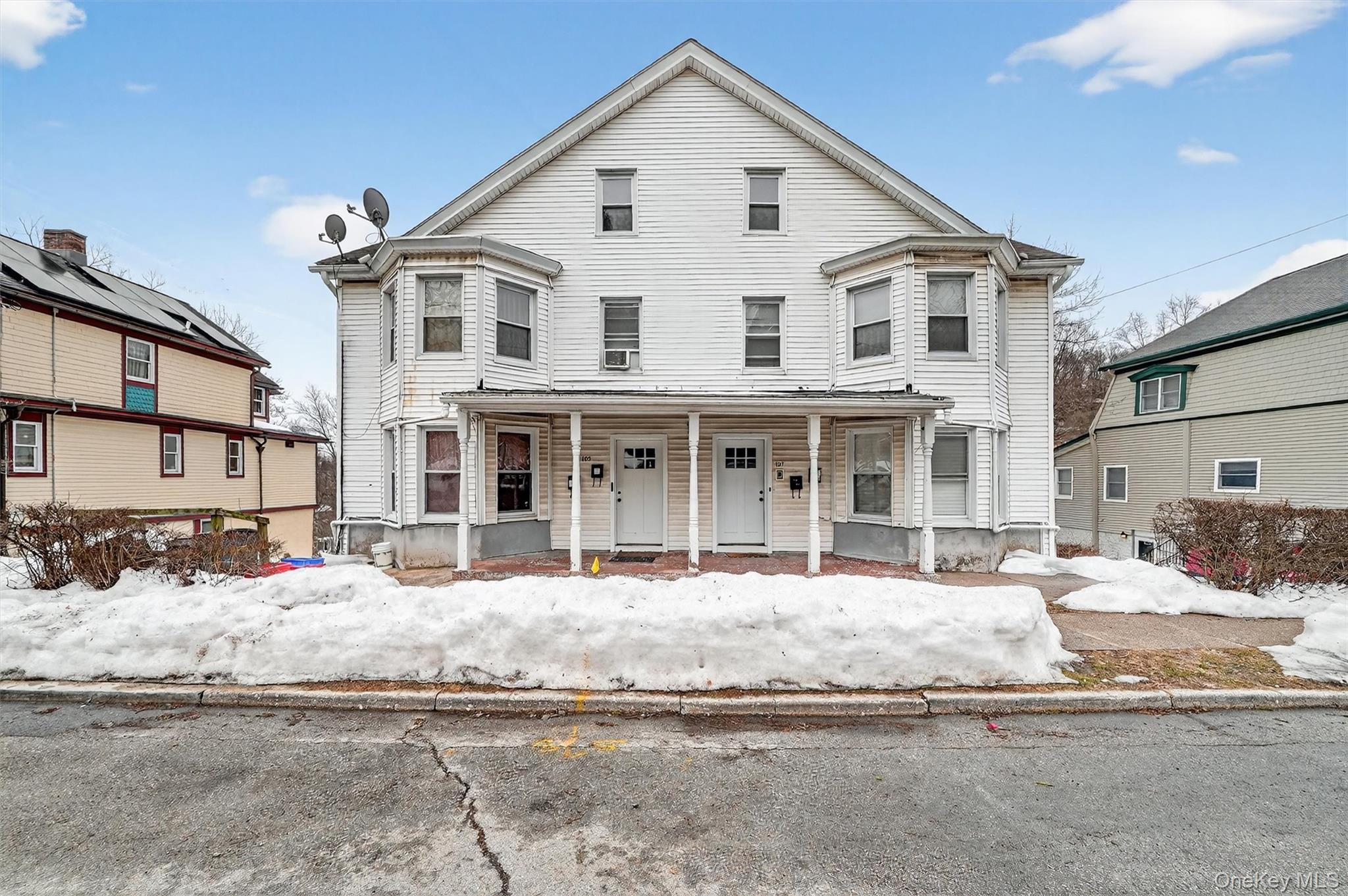 107 Maple Street Unit: 1st Floor