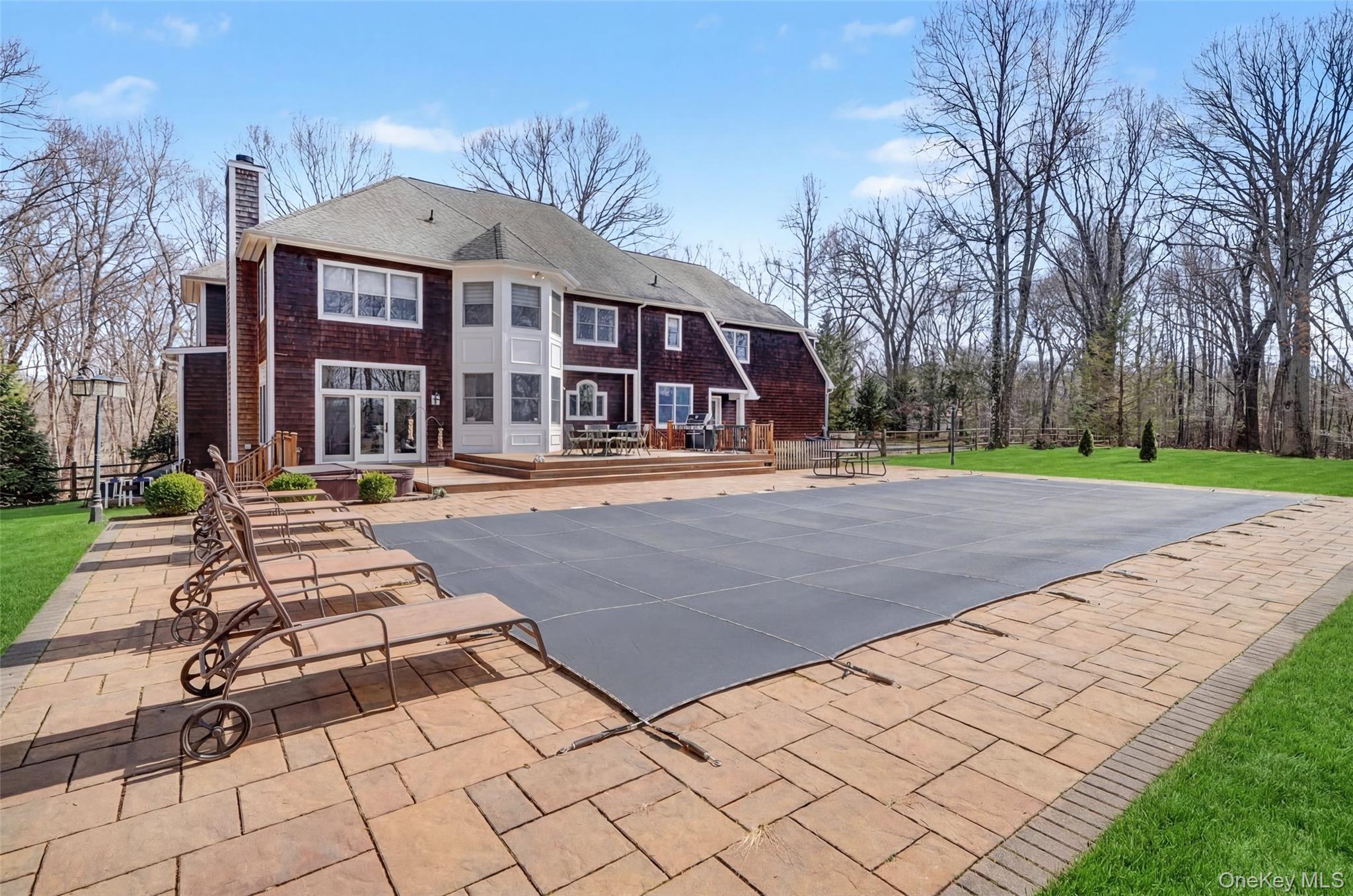 1359 Rustic Ridge Court