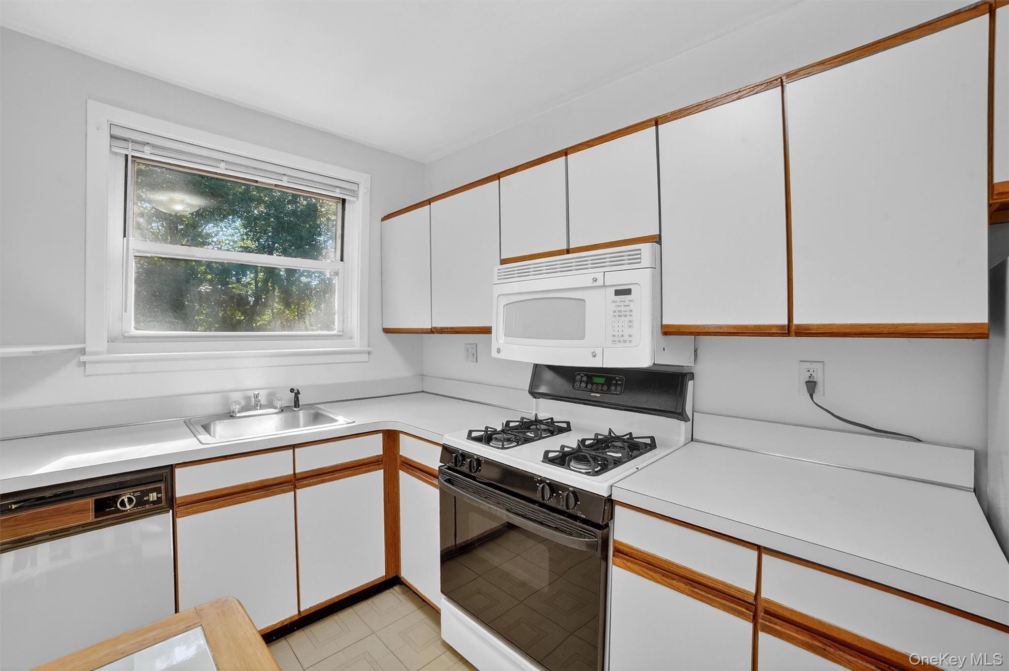 12 Wildwood Road Unit: B20