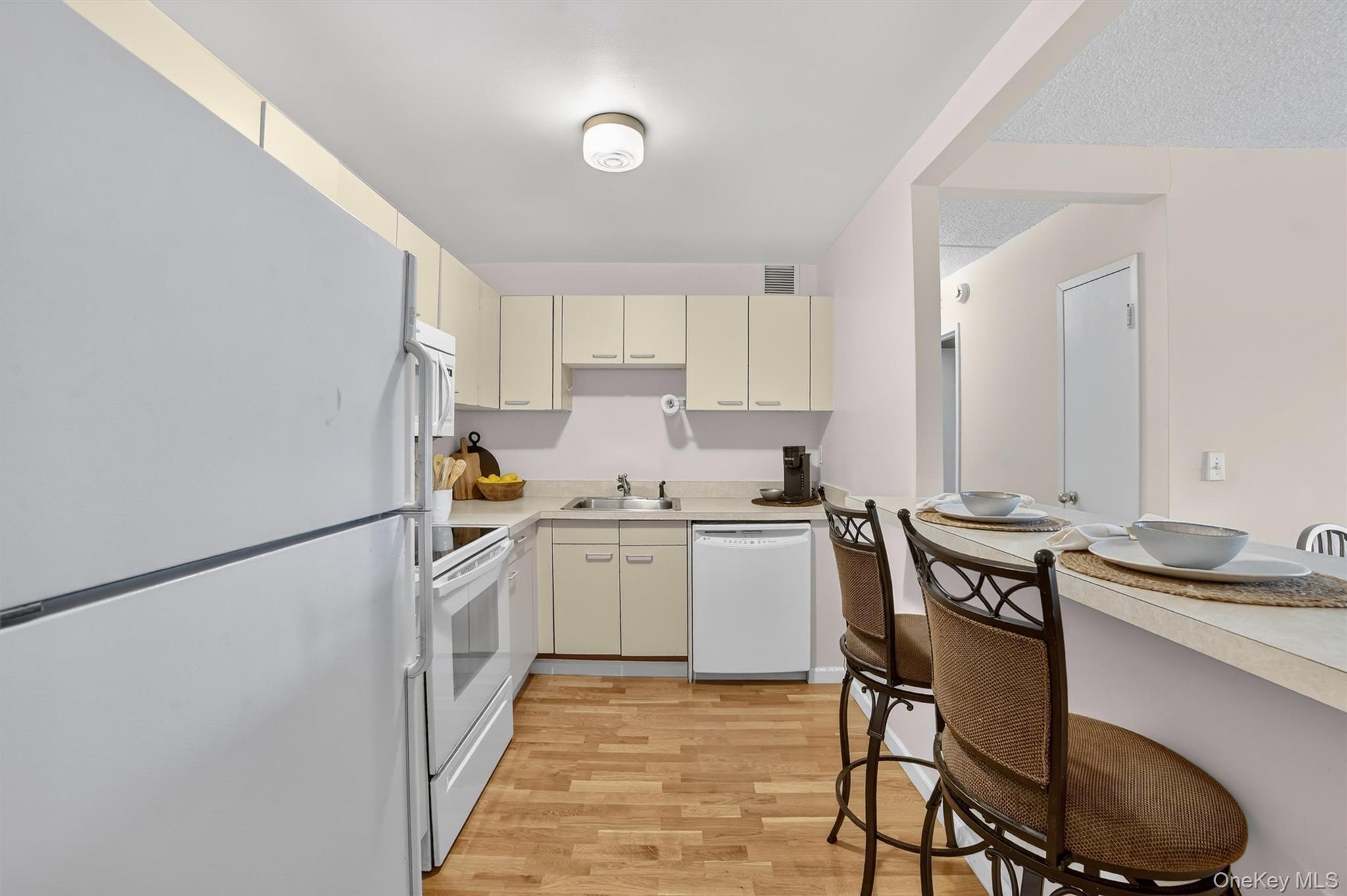50 Columbus Avenue Unit: 620