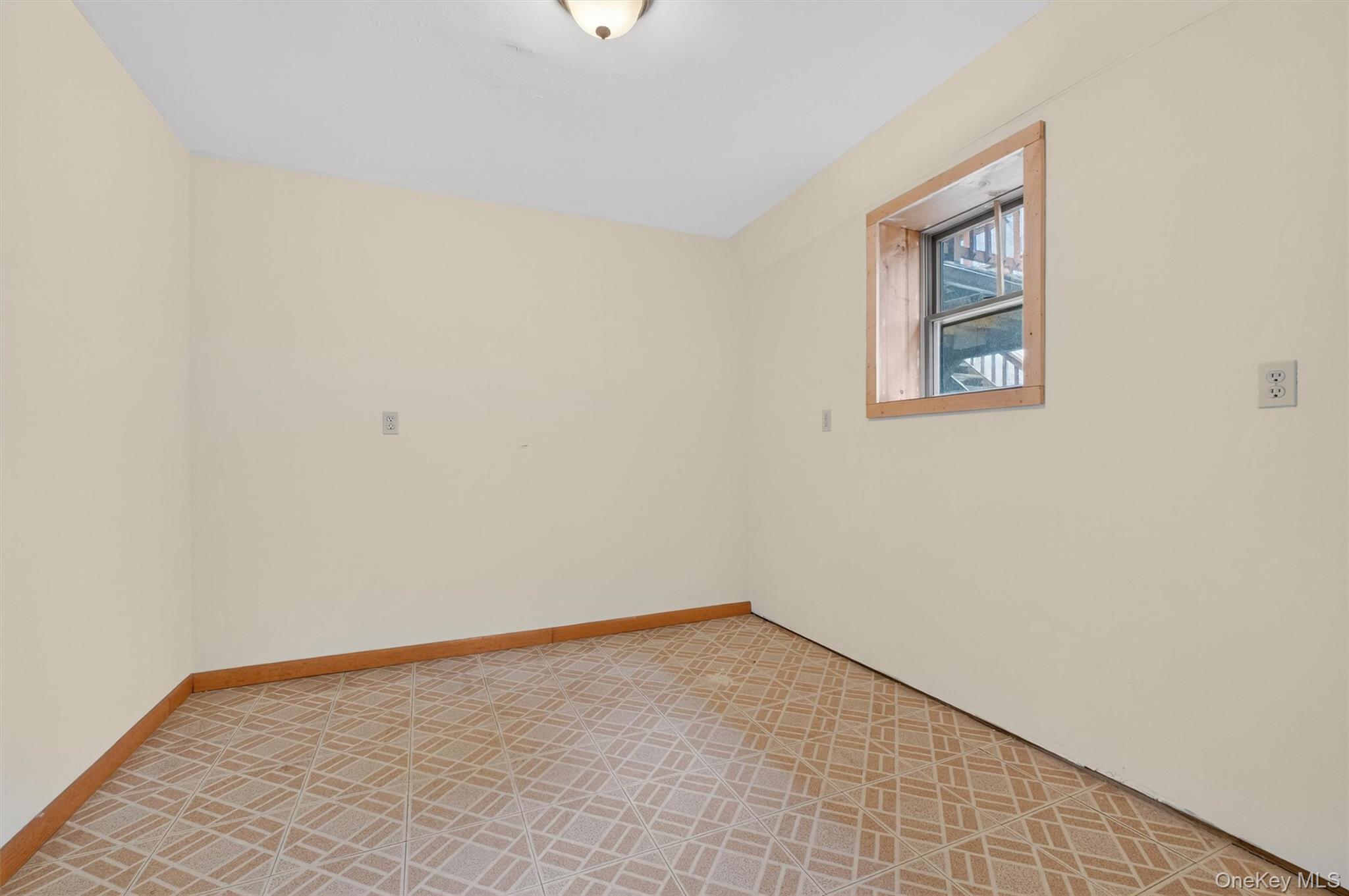 31 Deer Ridge Road