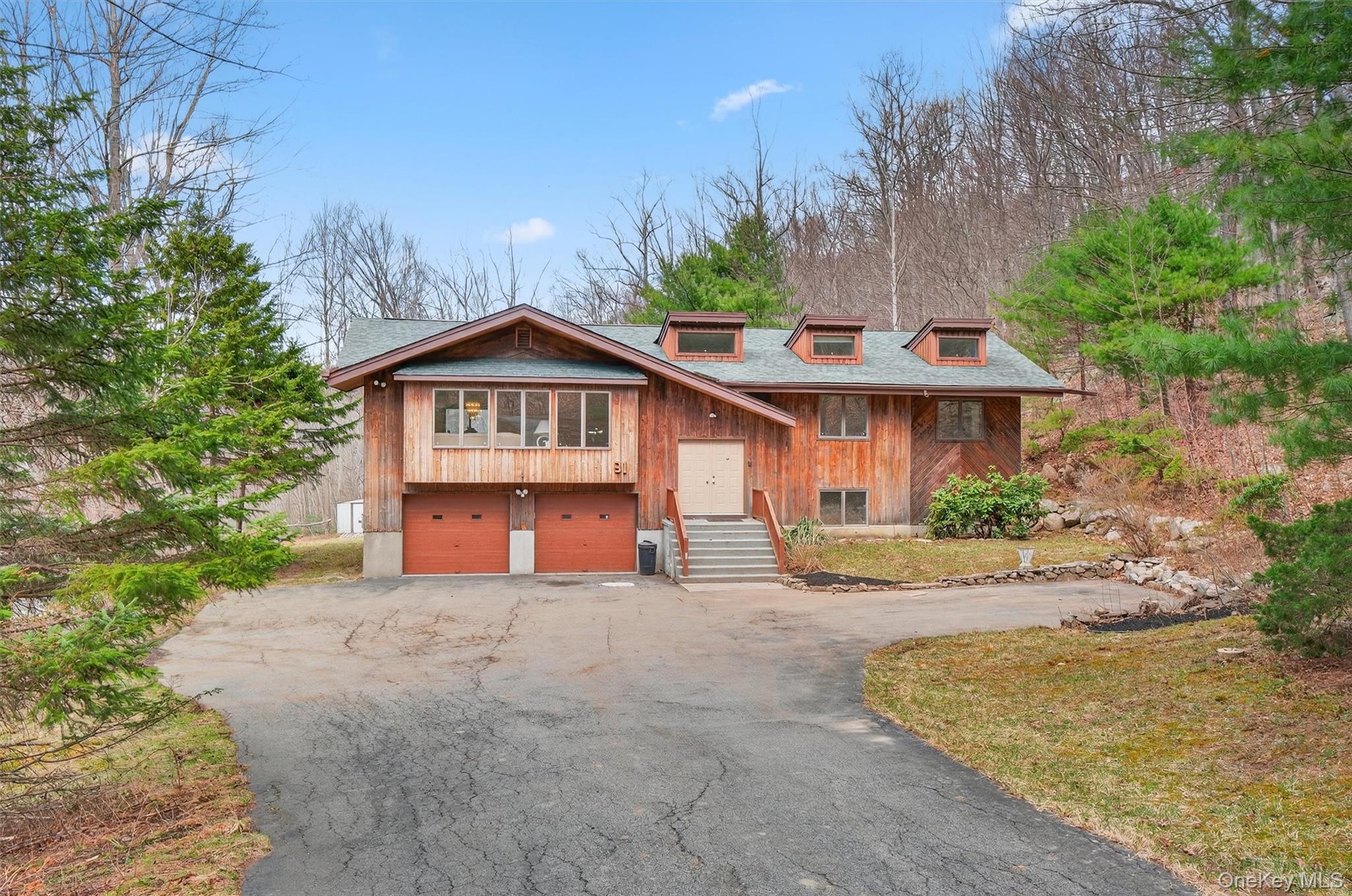 31 Deer Ridge Road