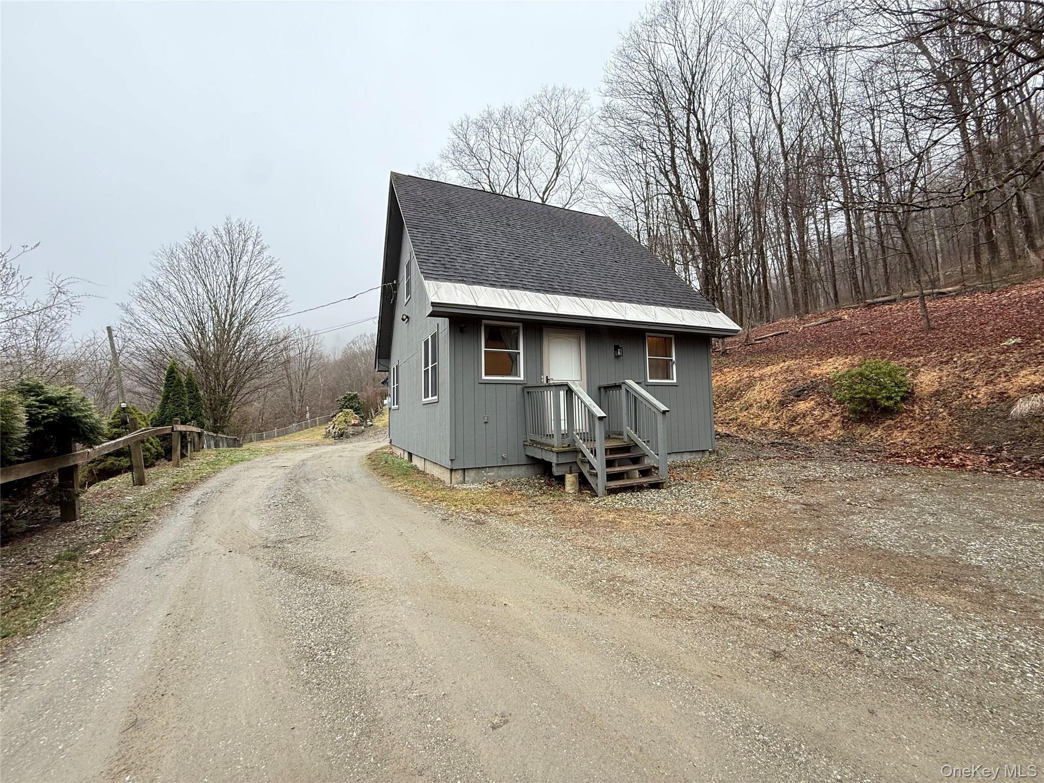231 Deep Hollow Road