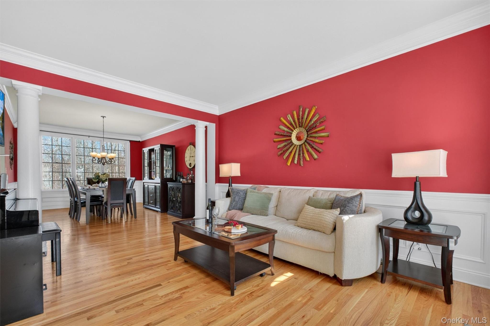 2 Holly Crescent