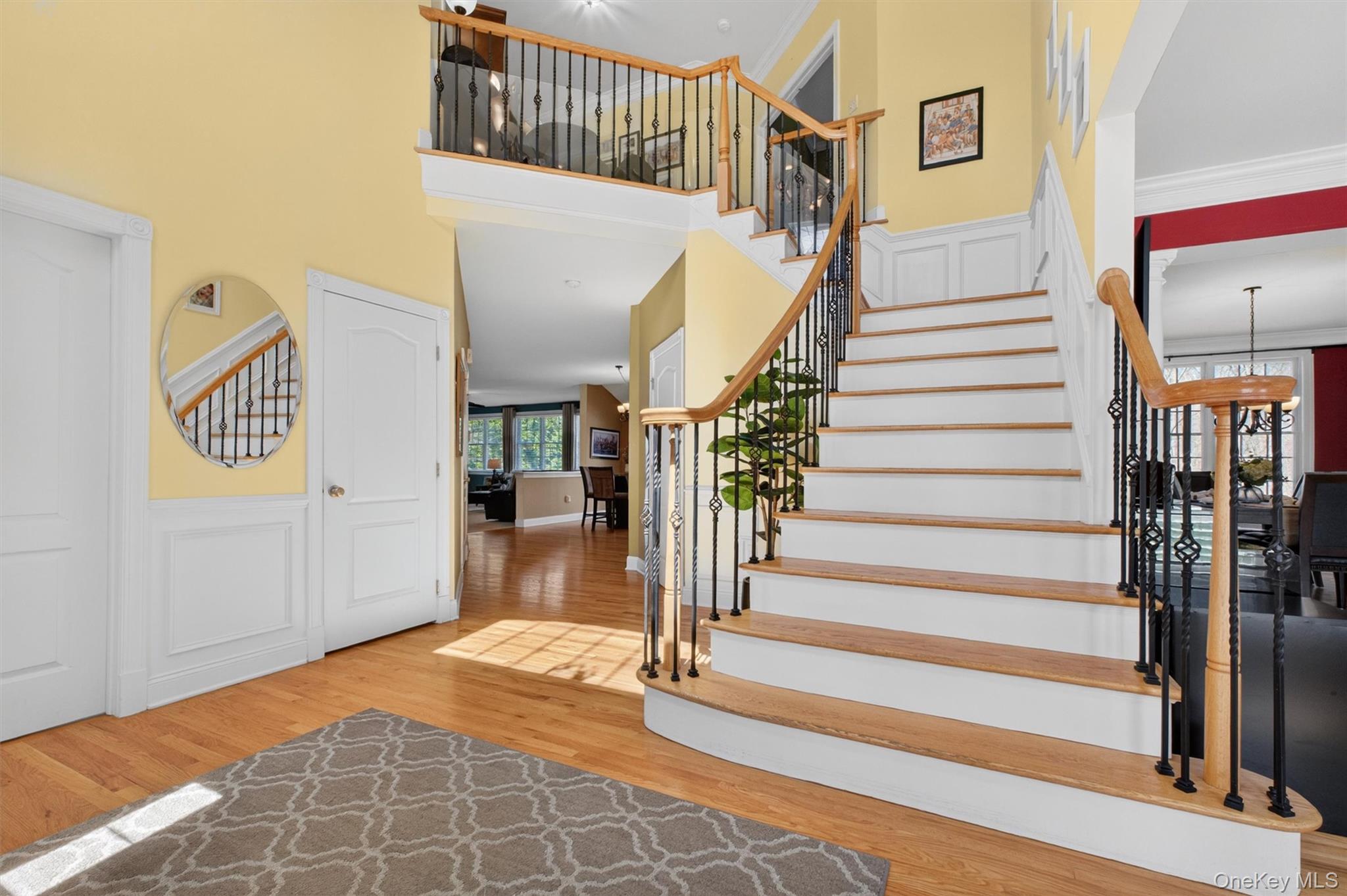 2 Holly Crescent