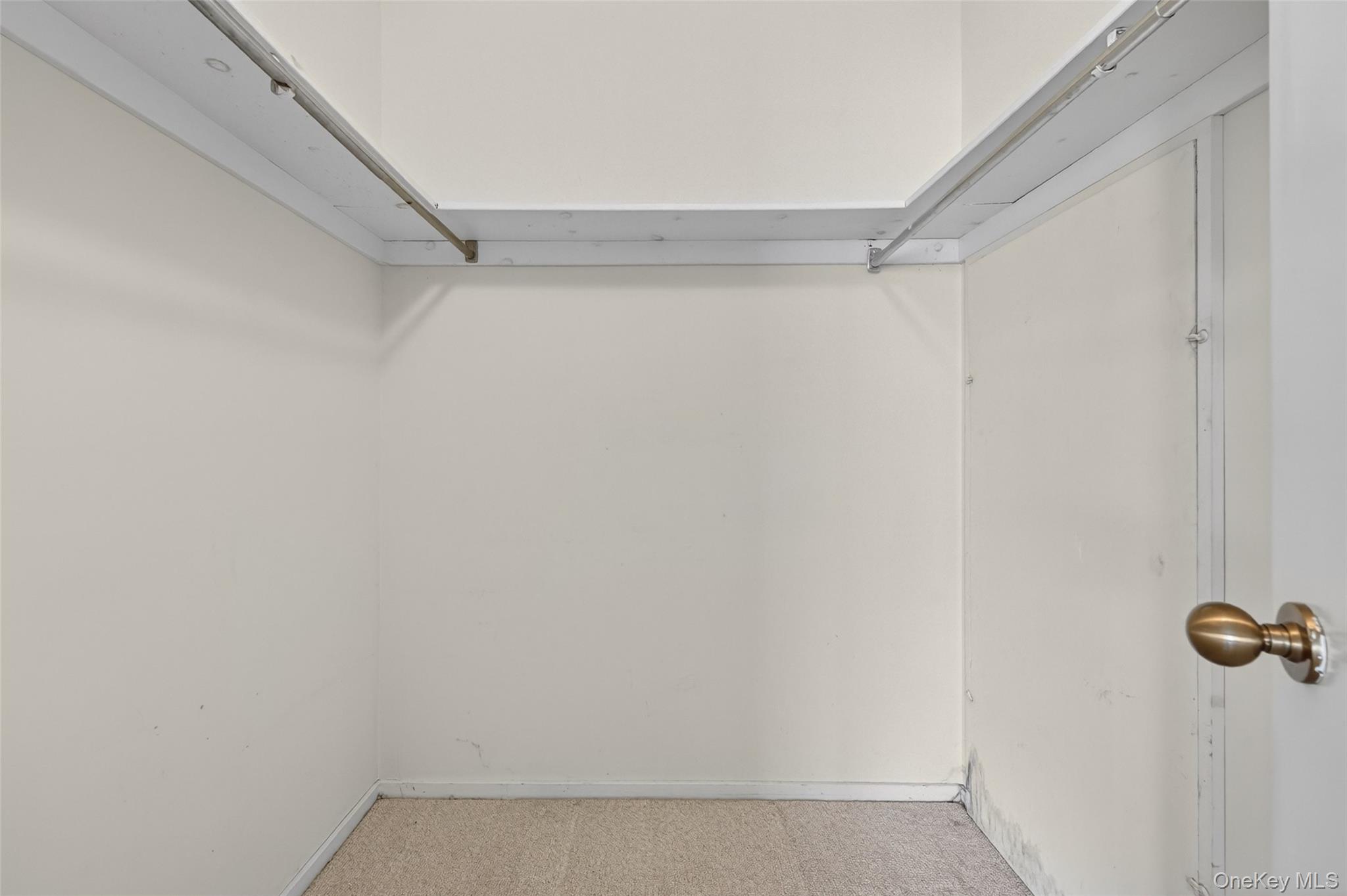 958 Heritage Hills Unit: B