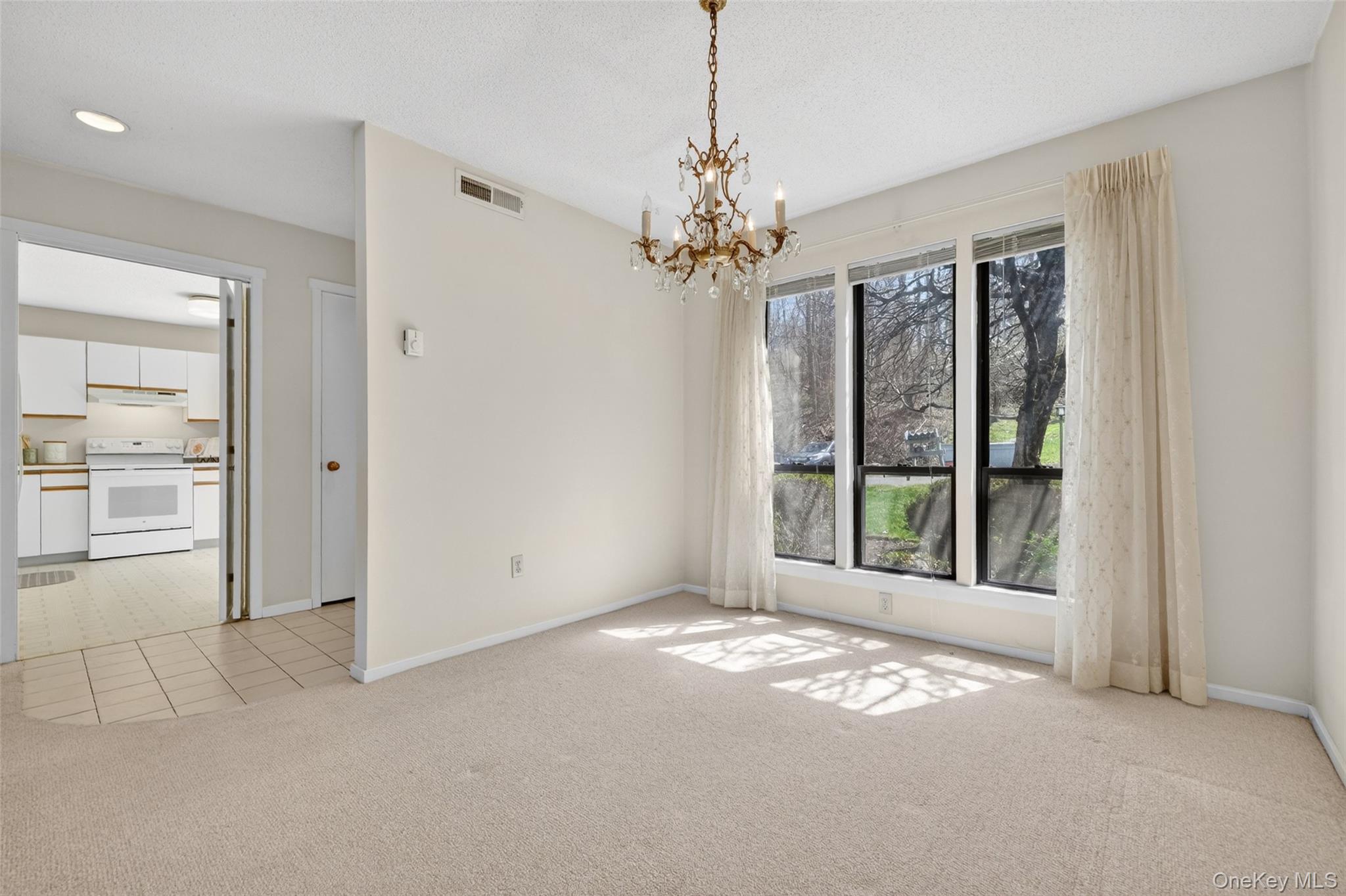 958 Heritage Hills Unit: B