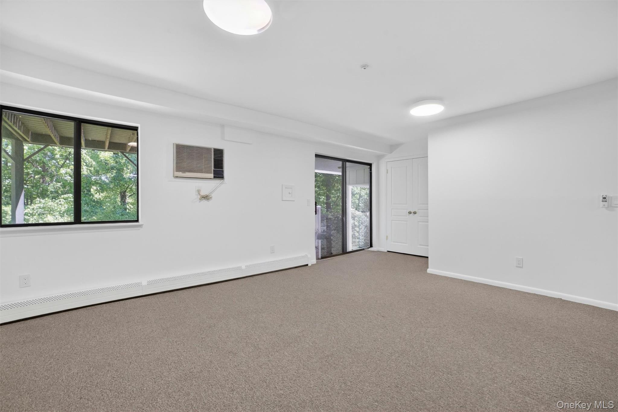 8 Amalfi Drive