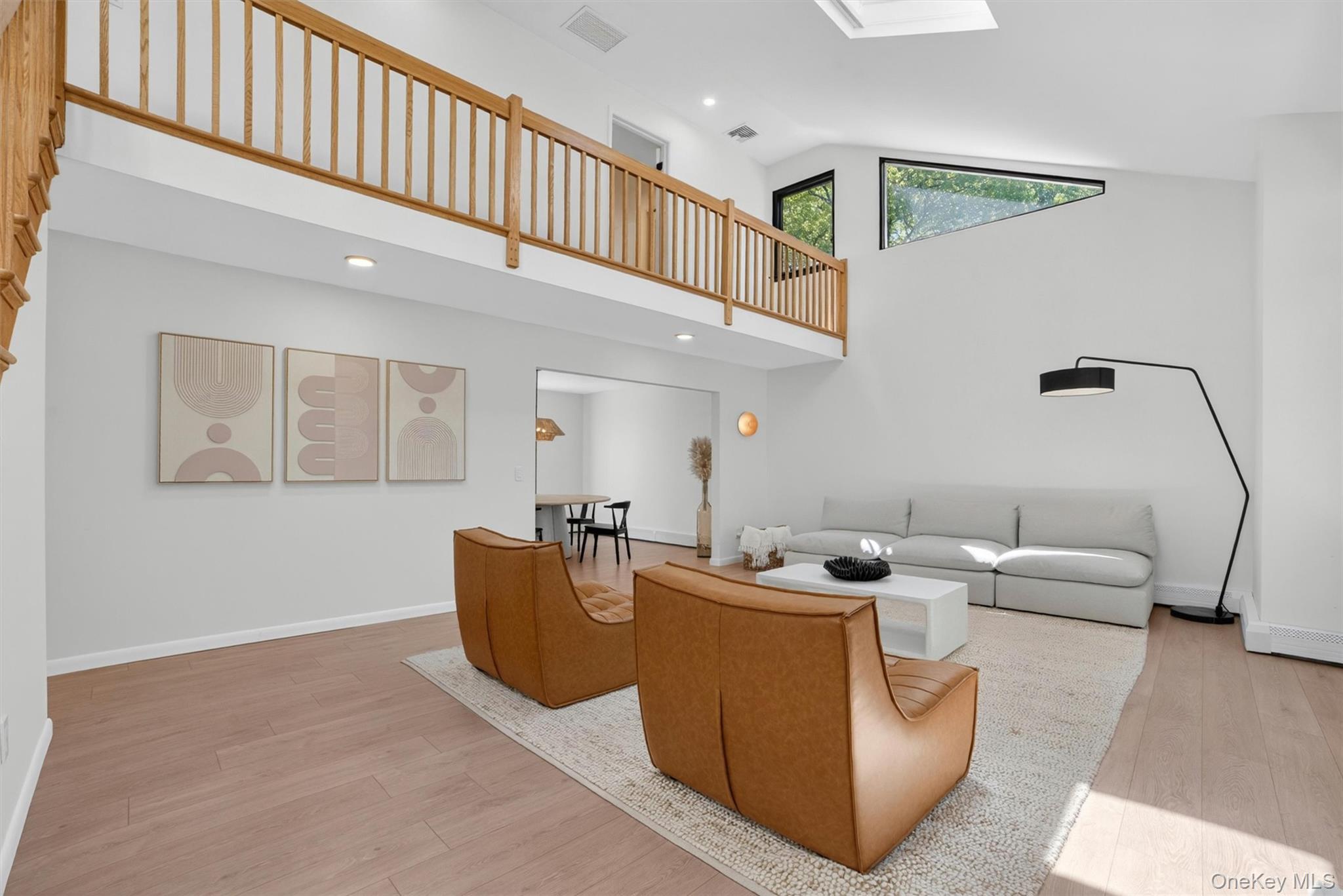 8 Amalfi Drive