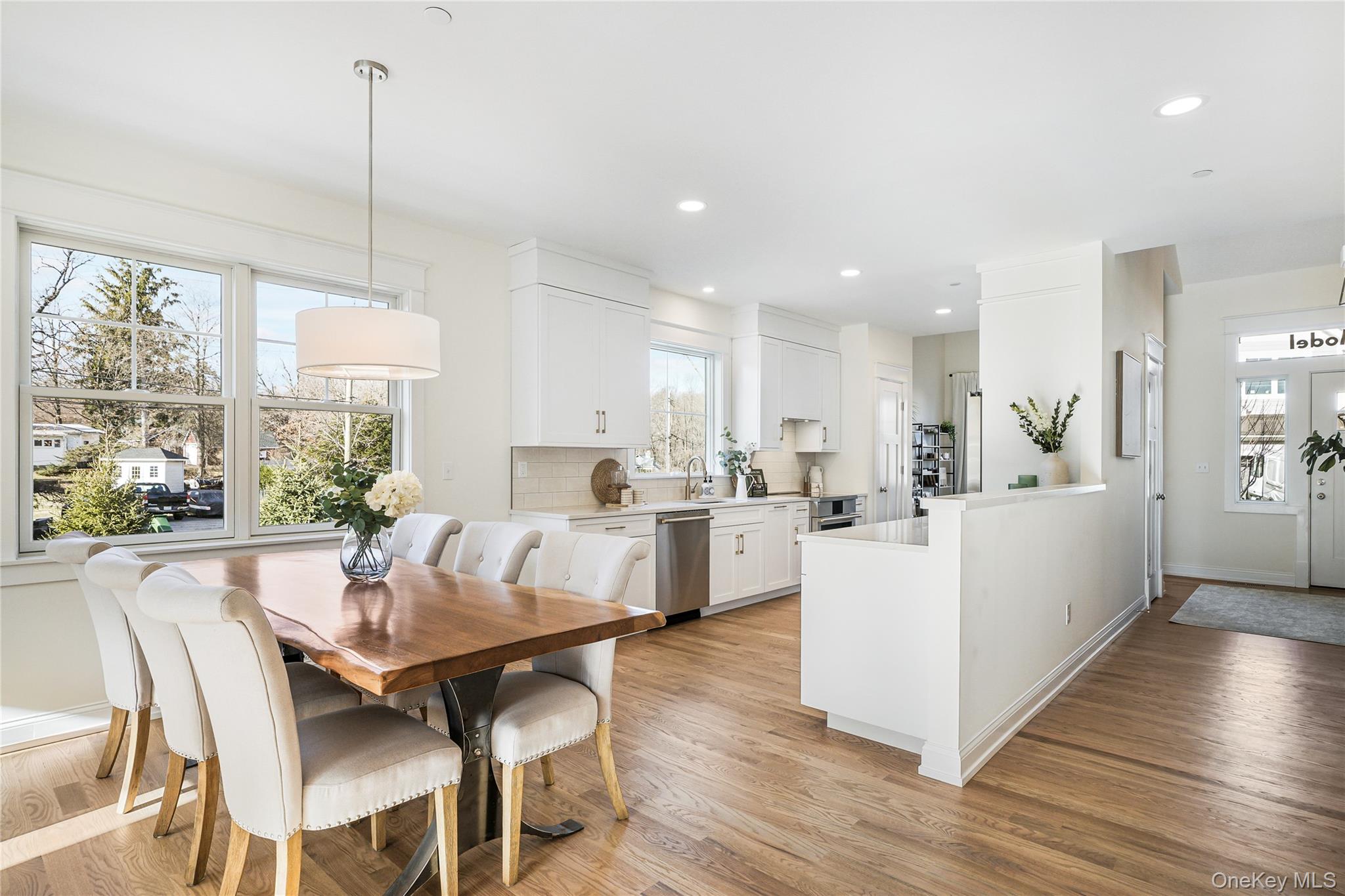 2040 Crompond Road Unit: 6