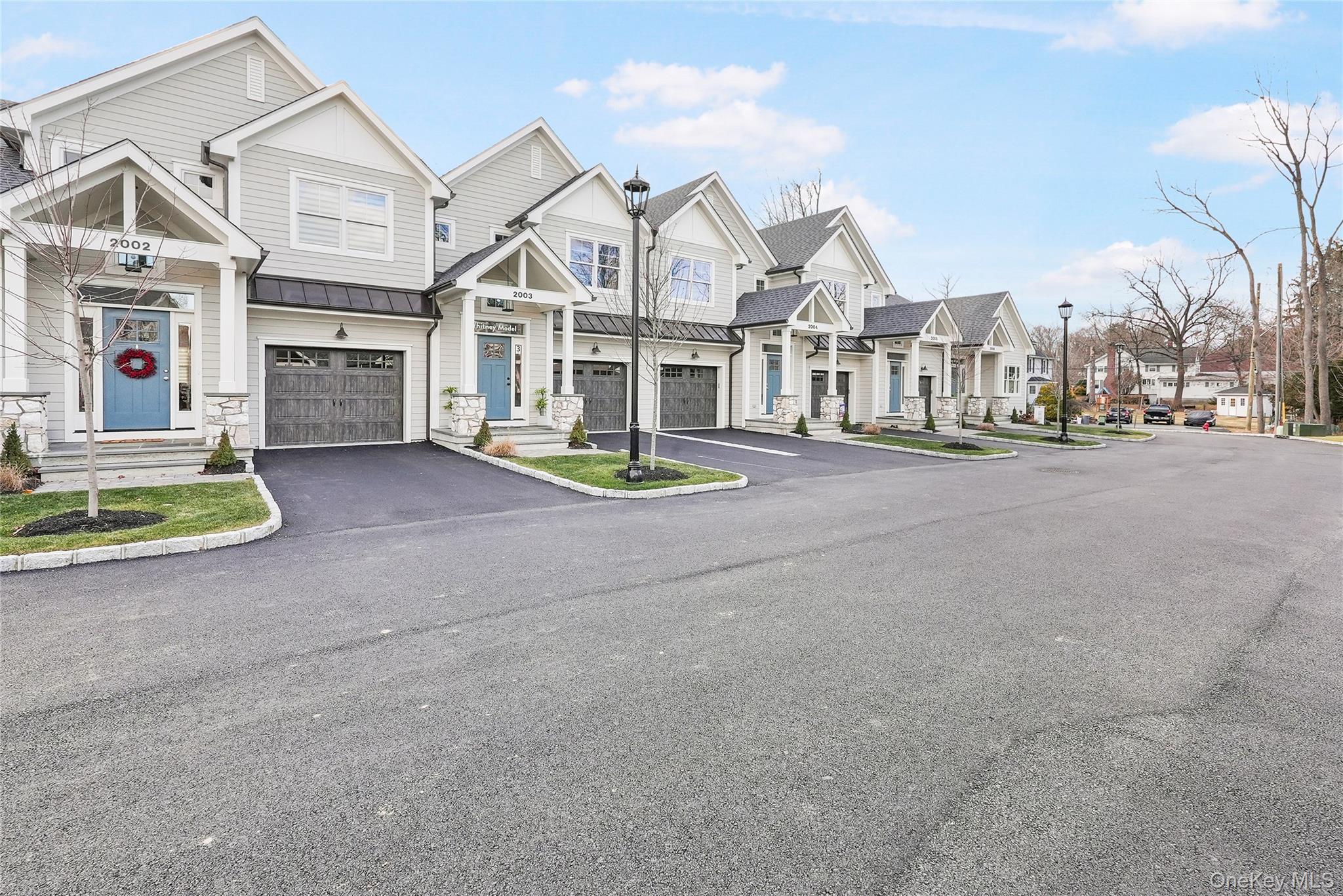 2040 Crompond Road Unit: 22