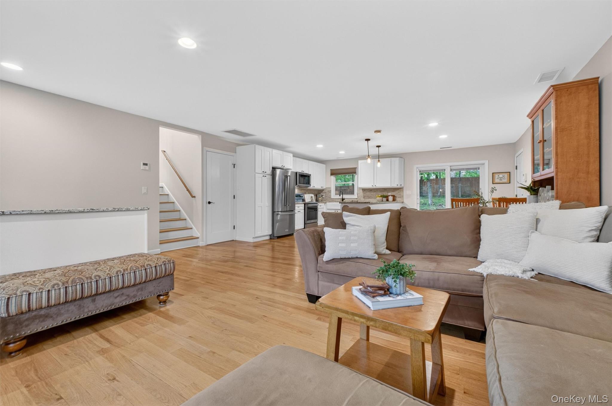 19 Scenic Drive