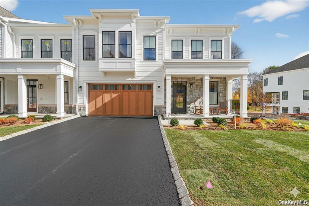 1816 Soundview Court