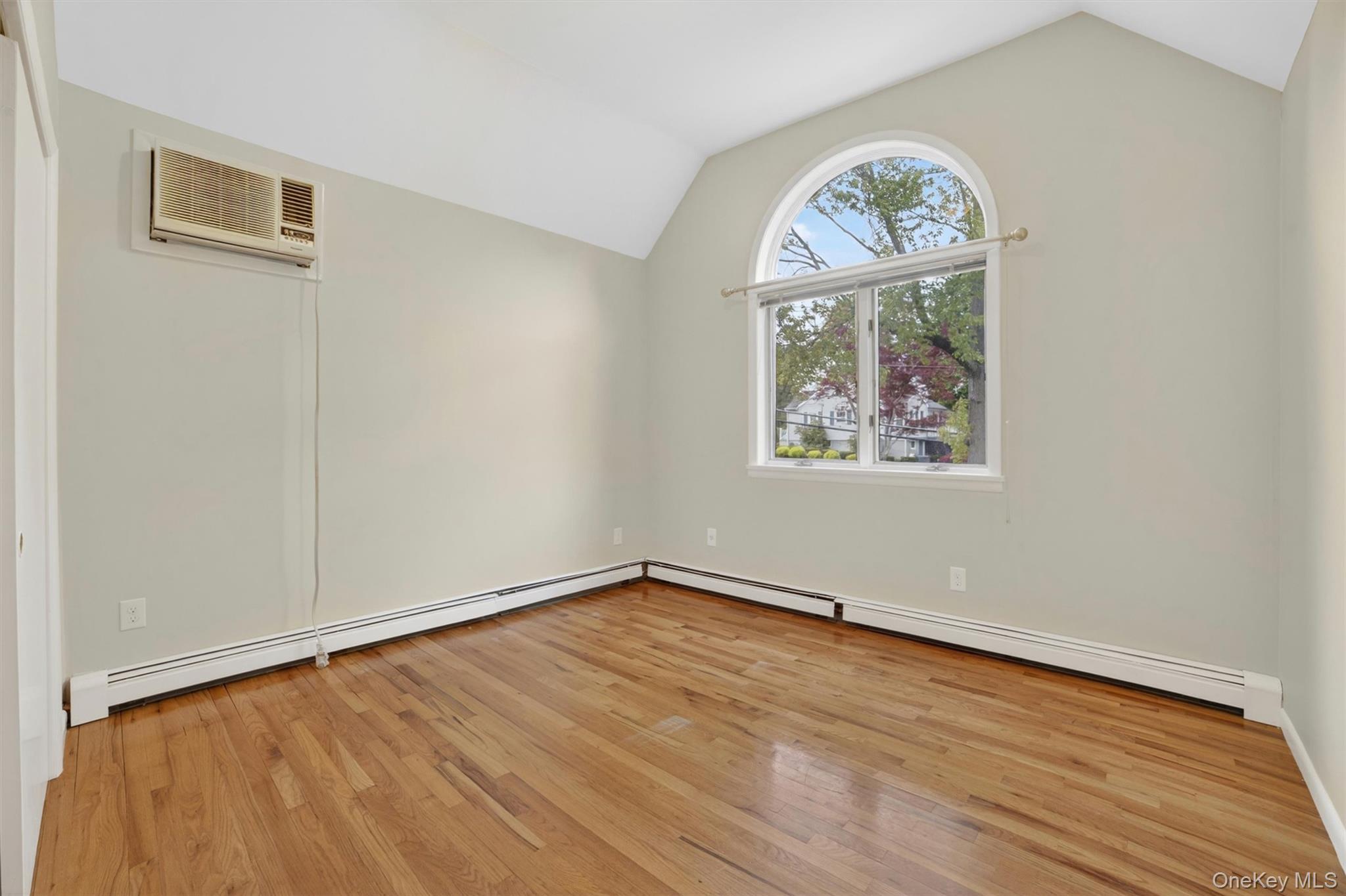 28 Lakeview