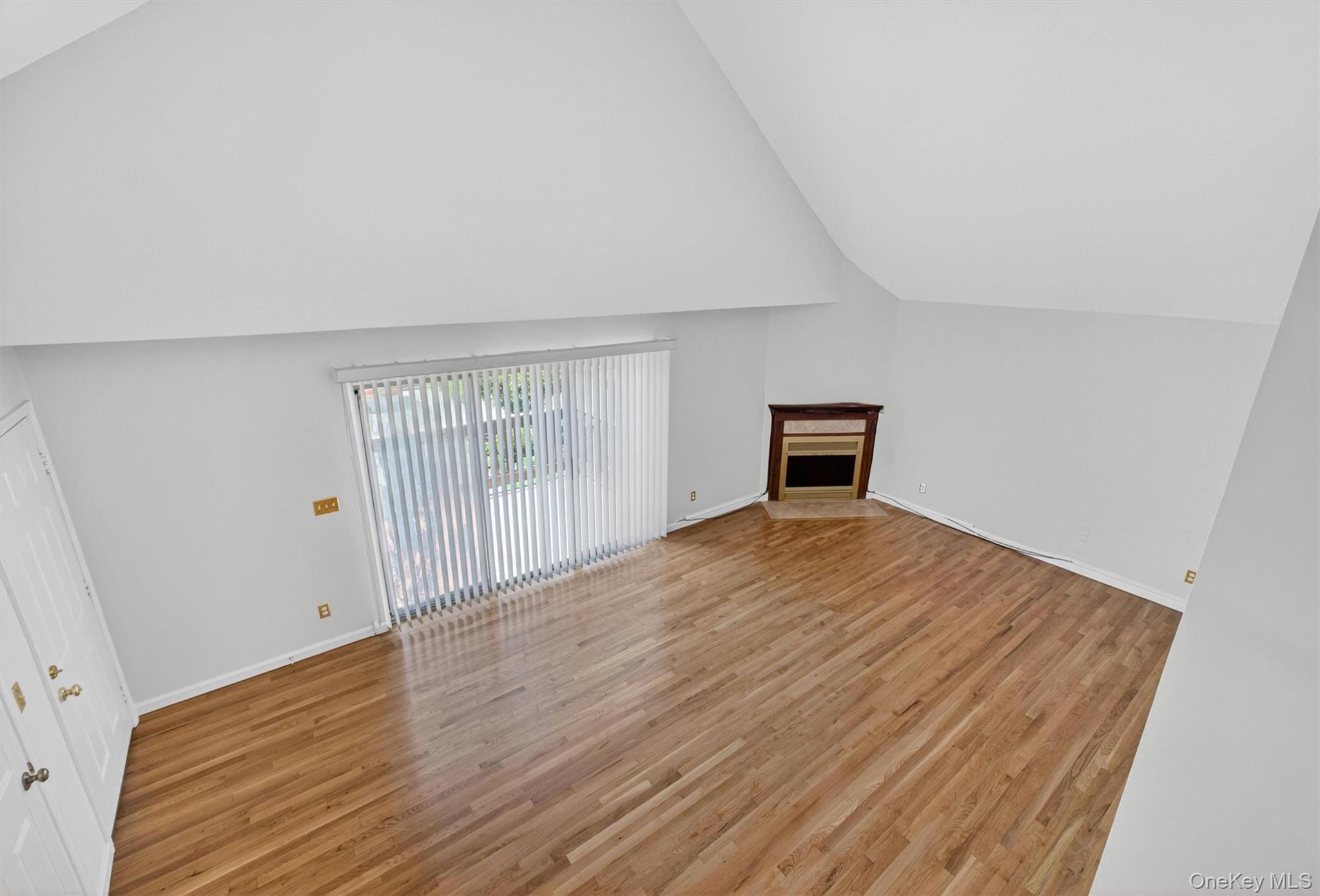 204 Autumn Lane