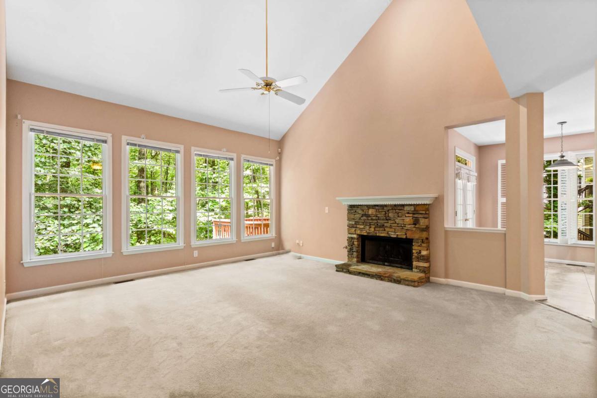 1765 Redbud Way