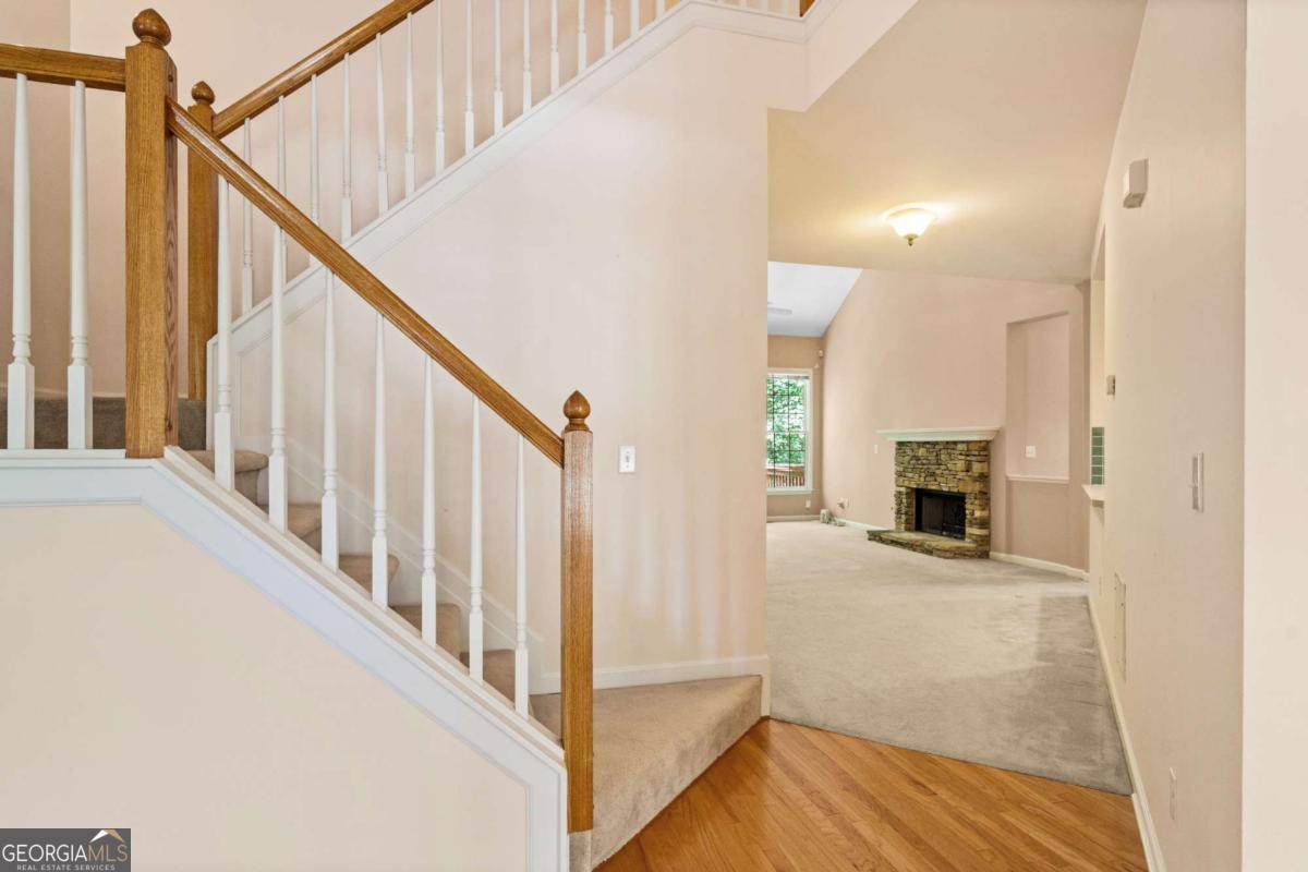 1765 Redbud Way