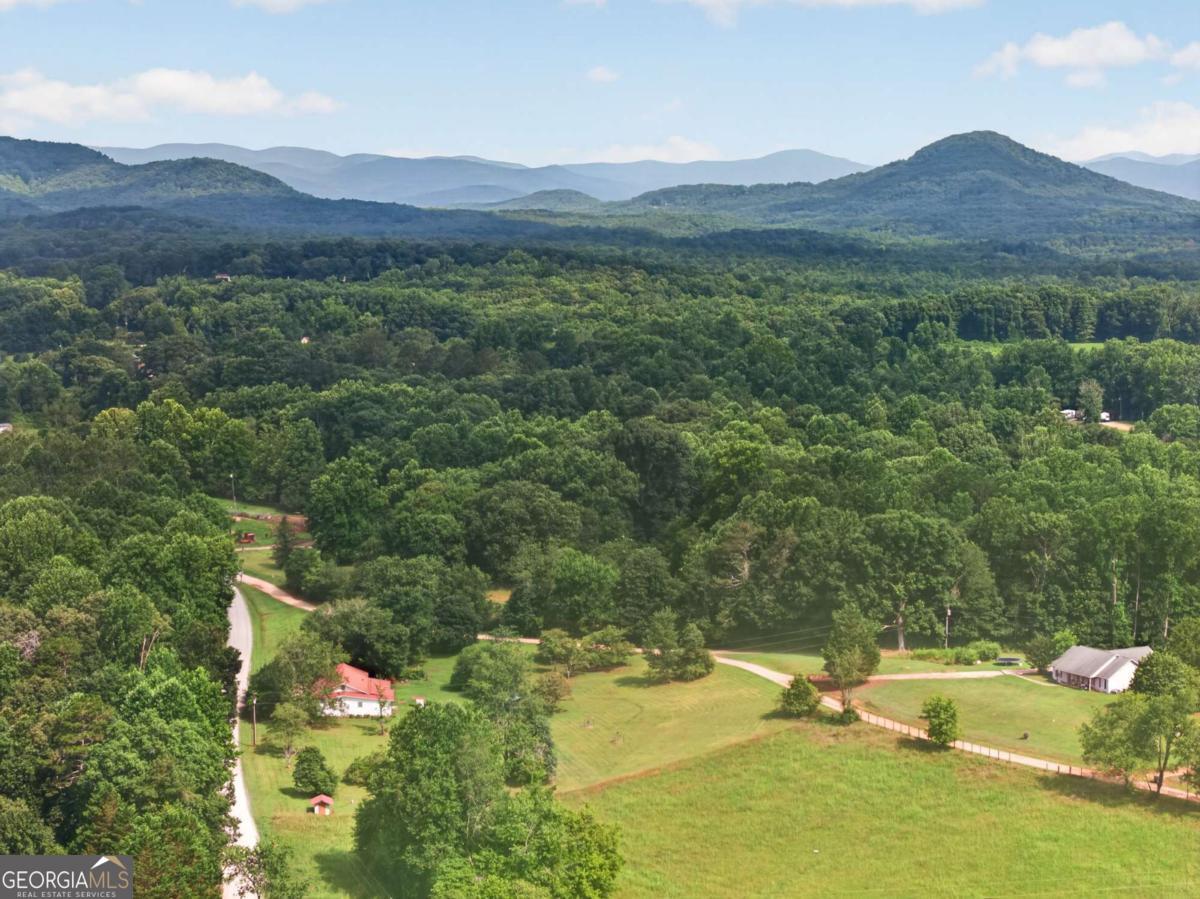 247 Amys Ford Trail