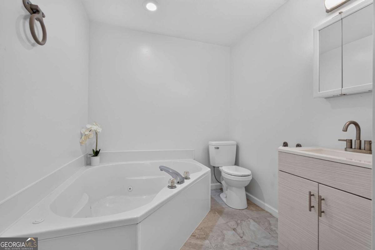 247 Amys Ford Trail