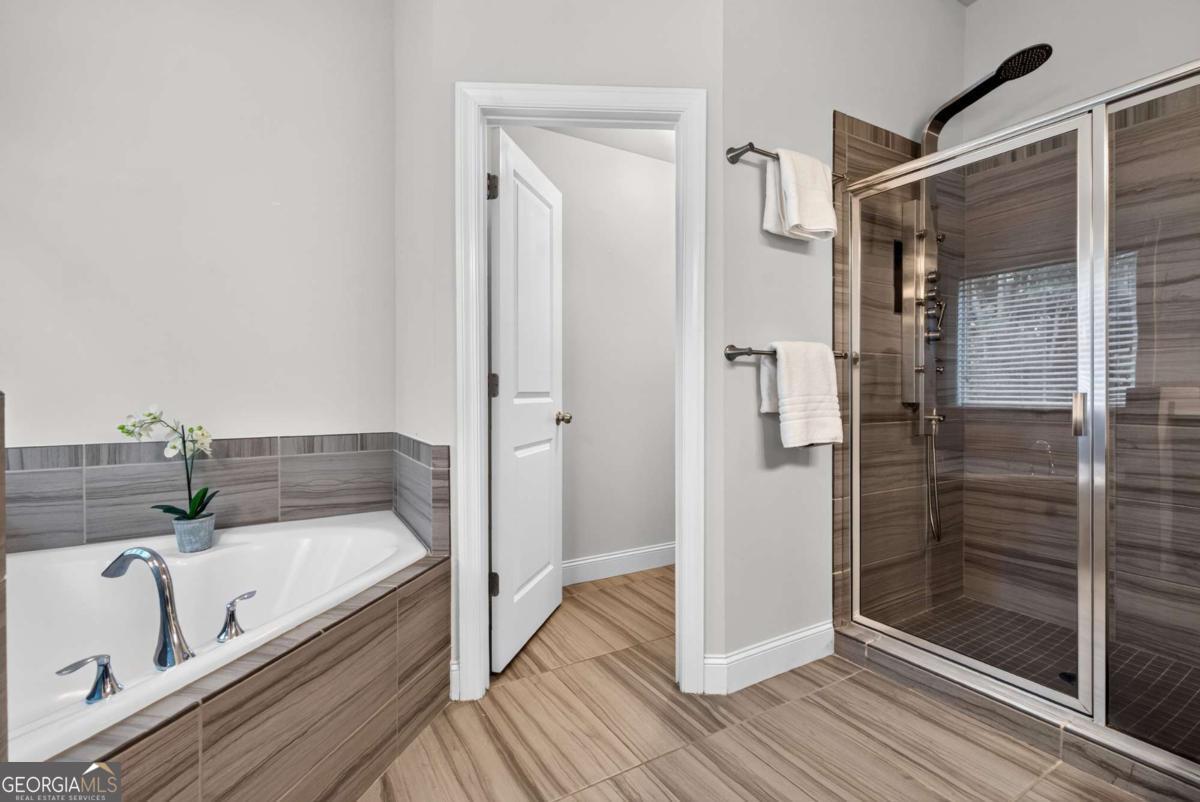 9013 Woodland Trail # 7