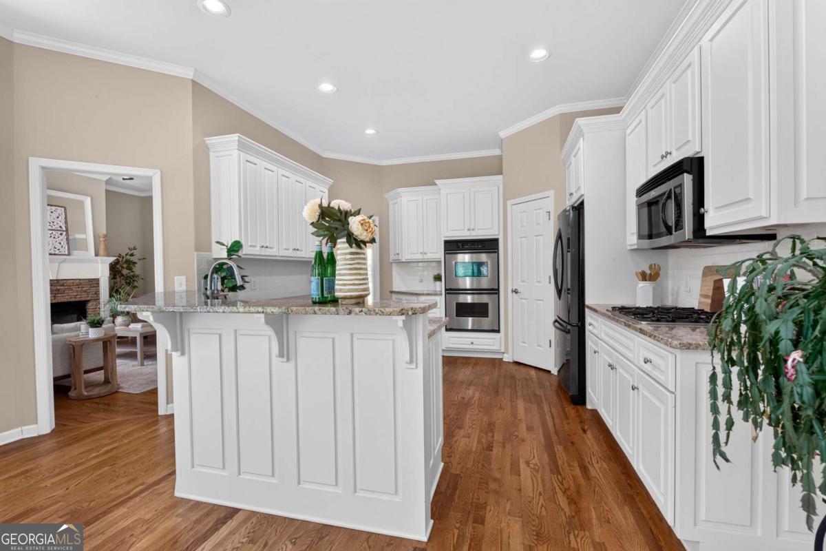 1880 Mayfield Road