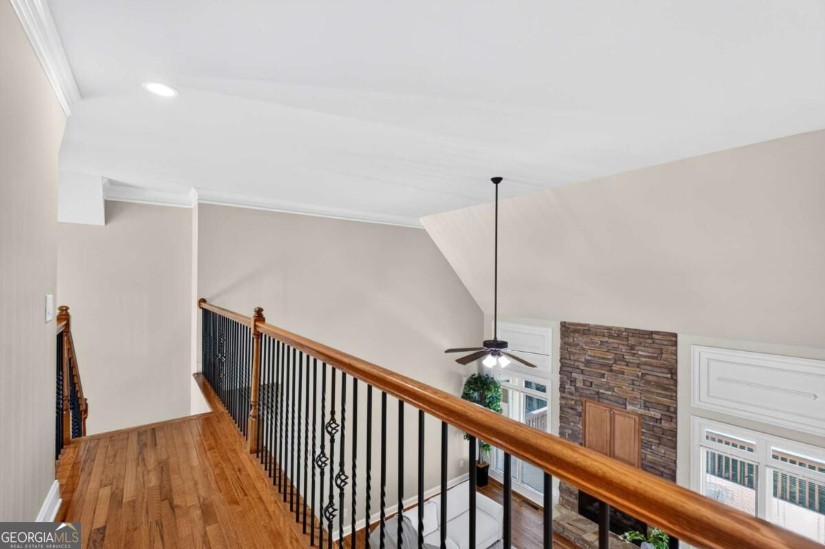 5755 Shoals Drive
