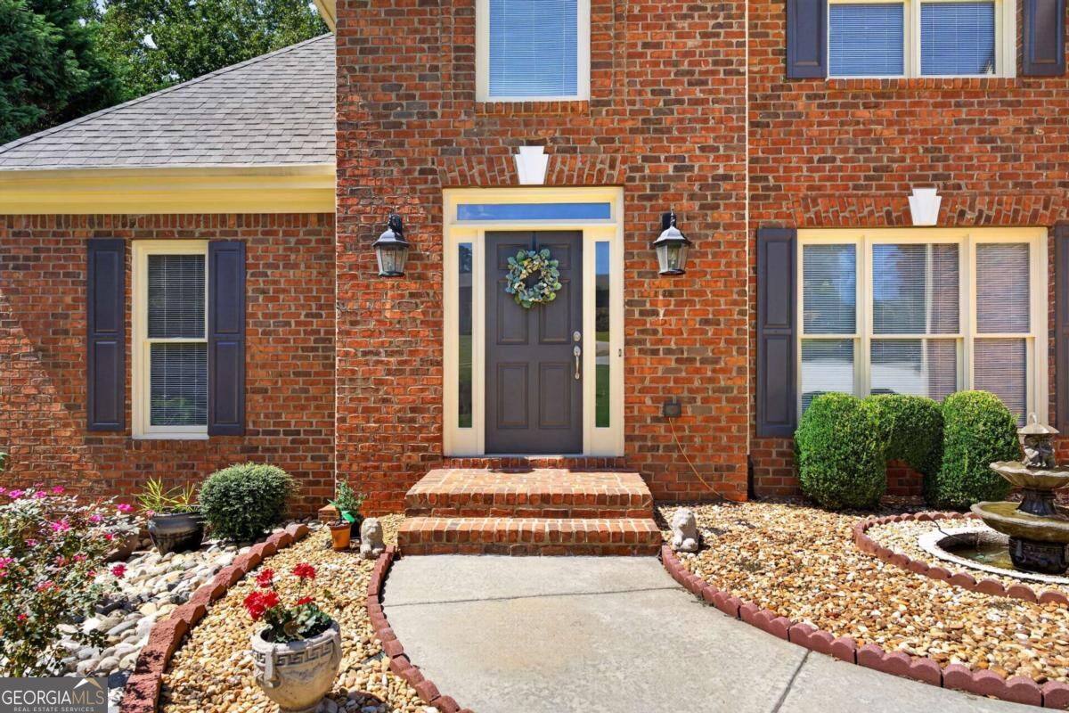 5755 Shoals Drive