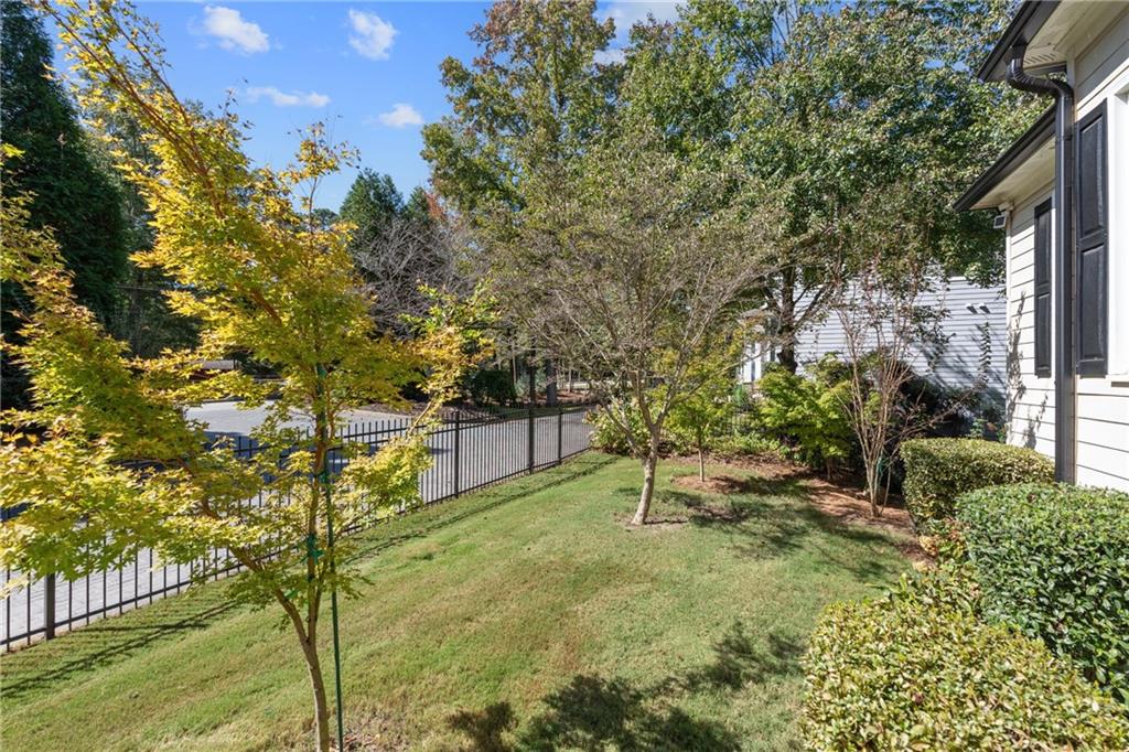 1880 Mayfield Road