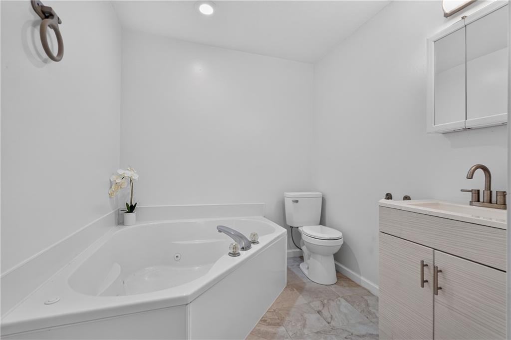 247 Amys Ford Trail