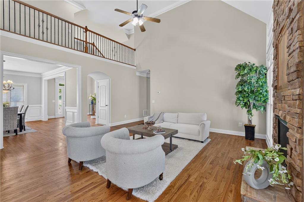 5755 Shoals Drive